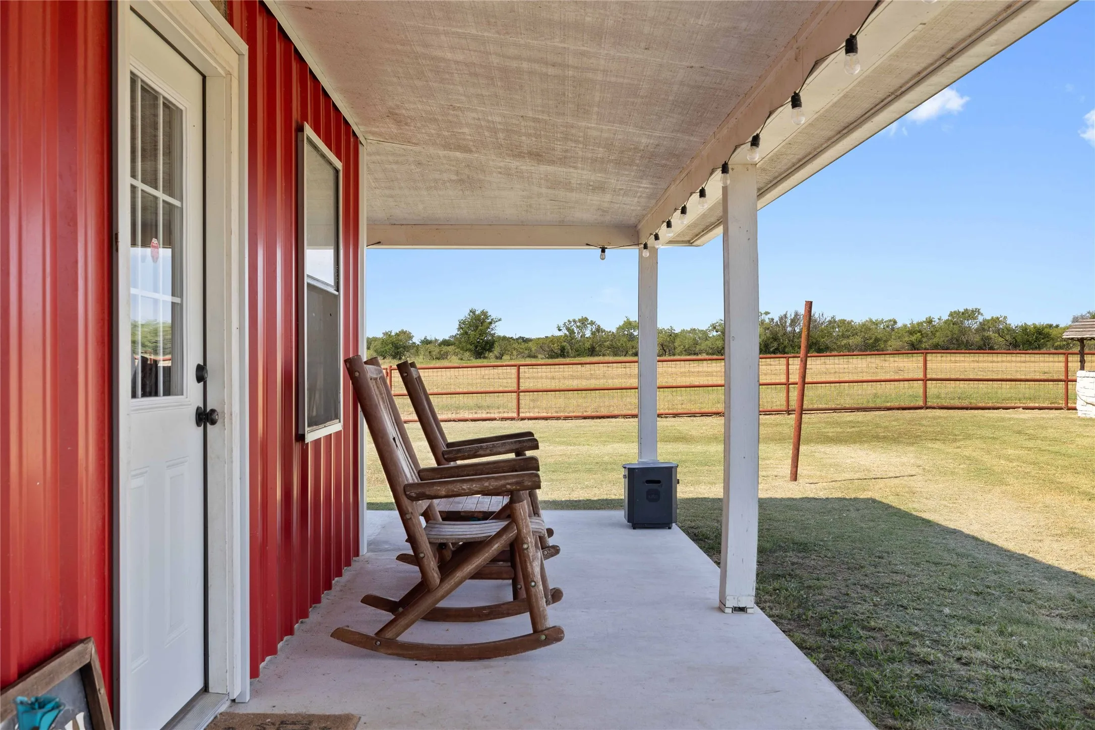Single Family Residence For Sale in Erath County , 12749 FM 847, Dublin, Texas 76446, 1 Bedroom, 1 Bathroom, 4 Garage spaces, 912 Sqft, built in 2021, Price $739,000, mls#21253371, Real Estate Agent in Dublin, Homes For Sale in Erath county, Homes For Sale in Dublin, Realtor in Dublin Texas, Real Estate Brokerage Independent Realty Texas, Luminita Cordes Realtor