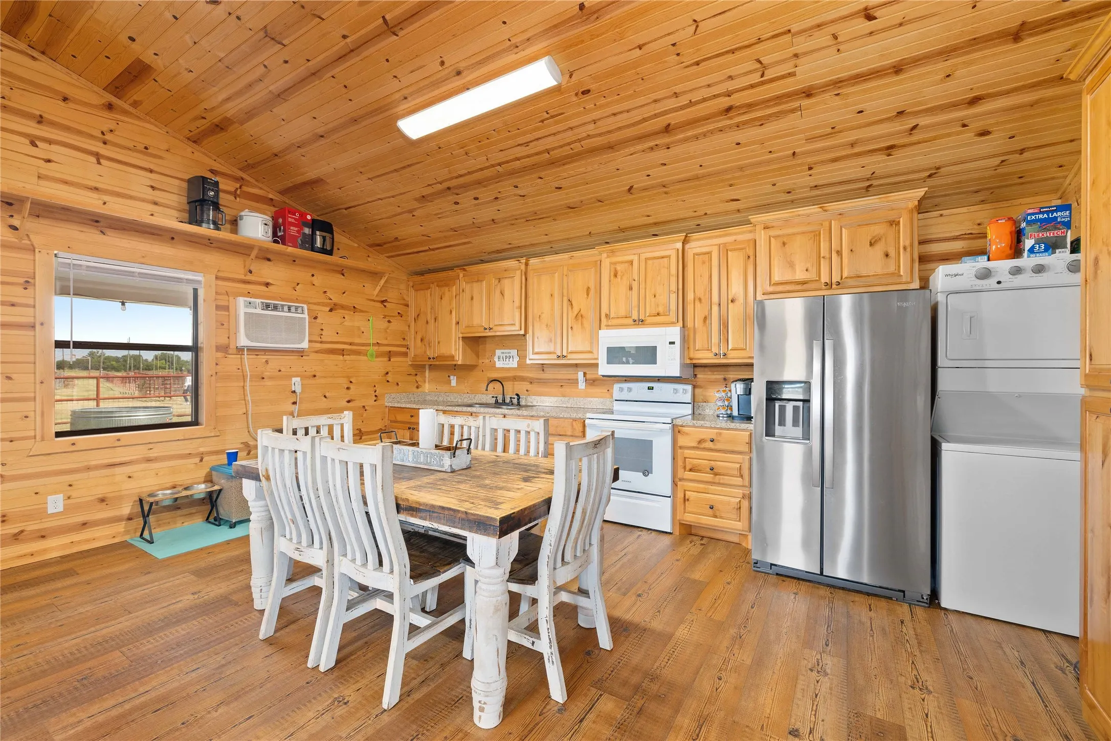 Single Family Residence For Sale in Erath County , 12749 FM 847, Dublin, Texas 76446, 1 Bedroom, 1 Bathroom, 4 Garage spaces, 912 Sqft, built in 2021, Price $739,000, mls#21253371, Real Estate Agent in Dublin, Homes For Sale in Erath county, Homes For Sale in Dublin, Realtor in Dublin Texas, Real Estate Brokerage Independent Realty Texas, Luminita Cordes Realtor