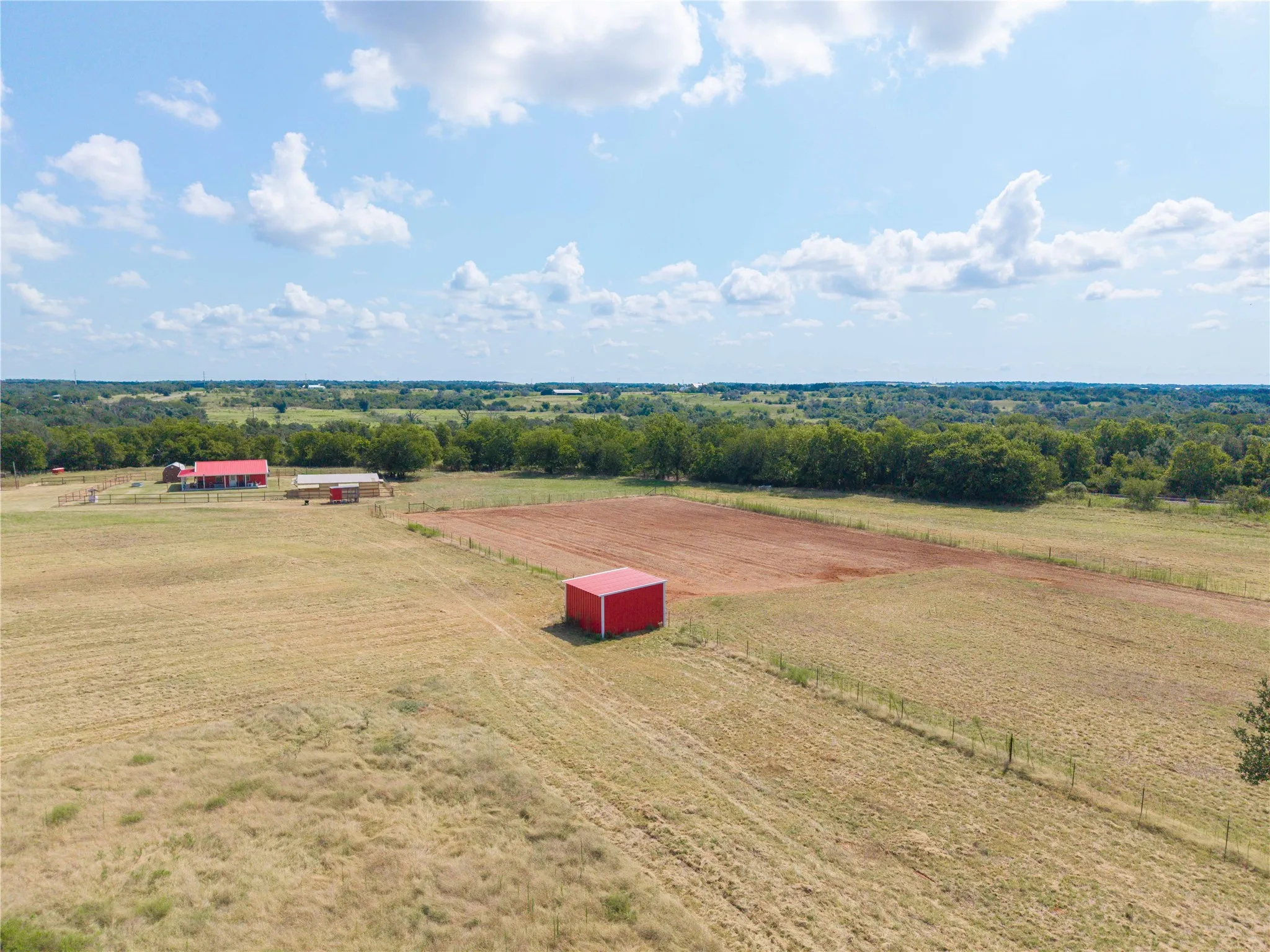 Single Family Residence For Sale in Erath County , 12749 FM 847, Dublin, Texas 76446, 1 Bedroom, 1 Bathroom, 4 Garage spaces, 912 Sqft, built in 2021, Price $739,000, mls#21253371, Real Estate Agent in Dublin, Homes For Sale in Erath county, Homes For Sale in Dublin, Realtor in Dublin Texas, Real Estate Brokerage Independent Realty Texas, Luminita Cordes Realtor