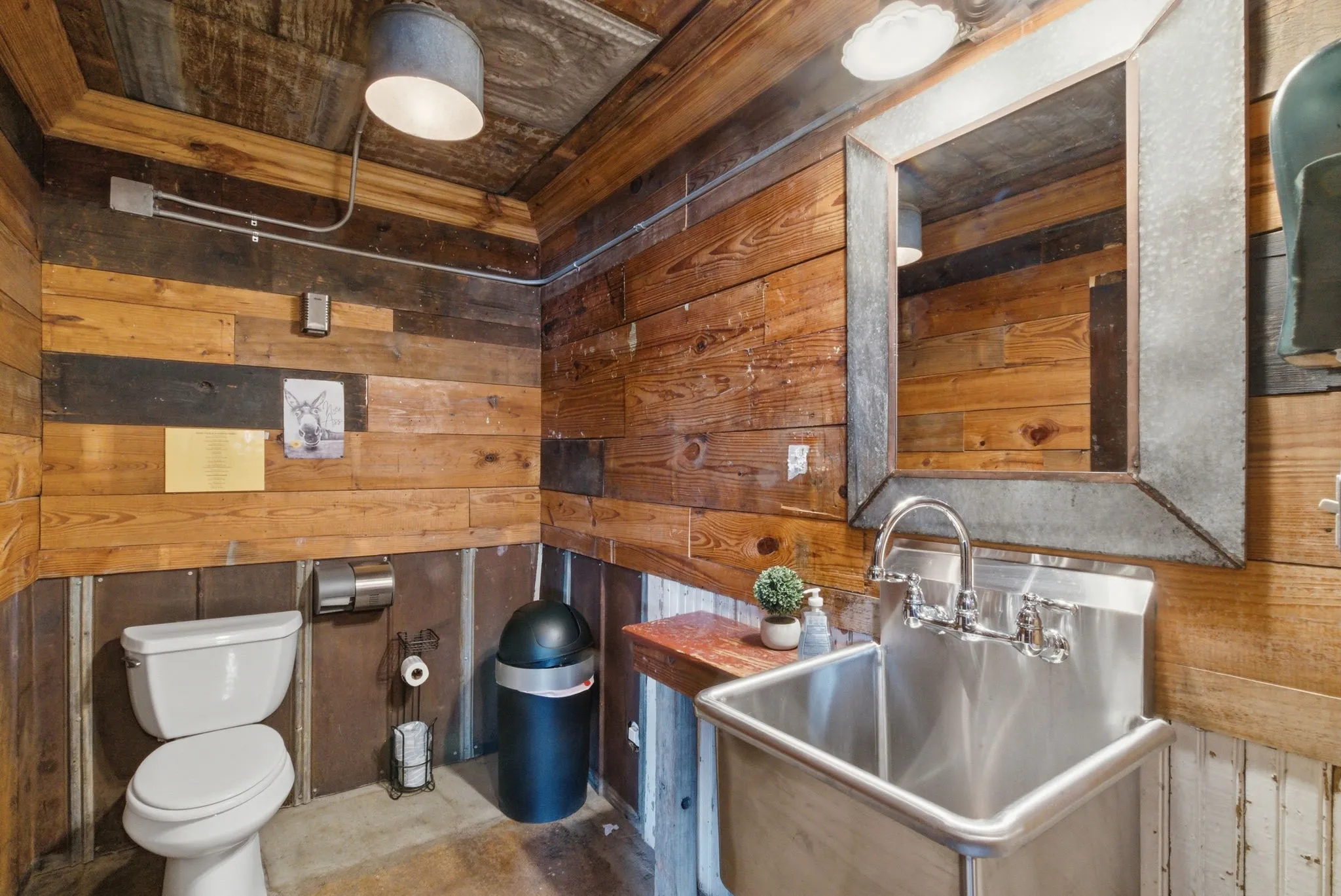 Bathroom downstairs