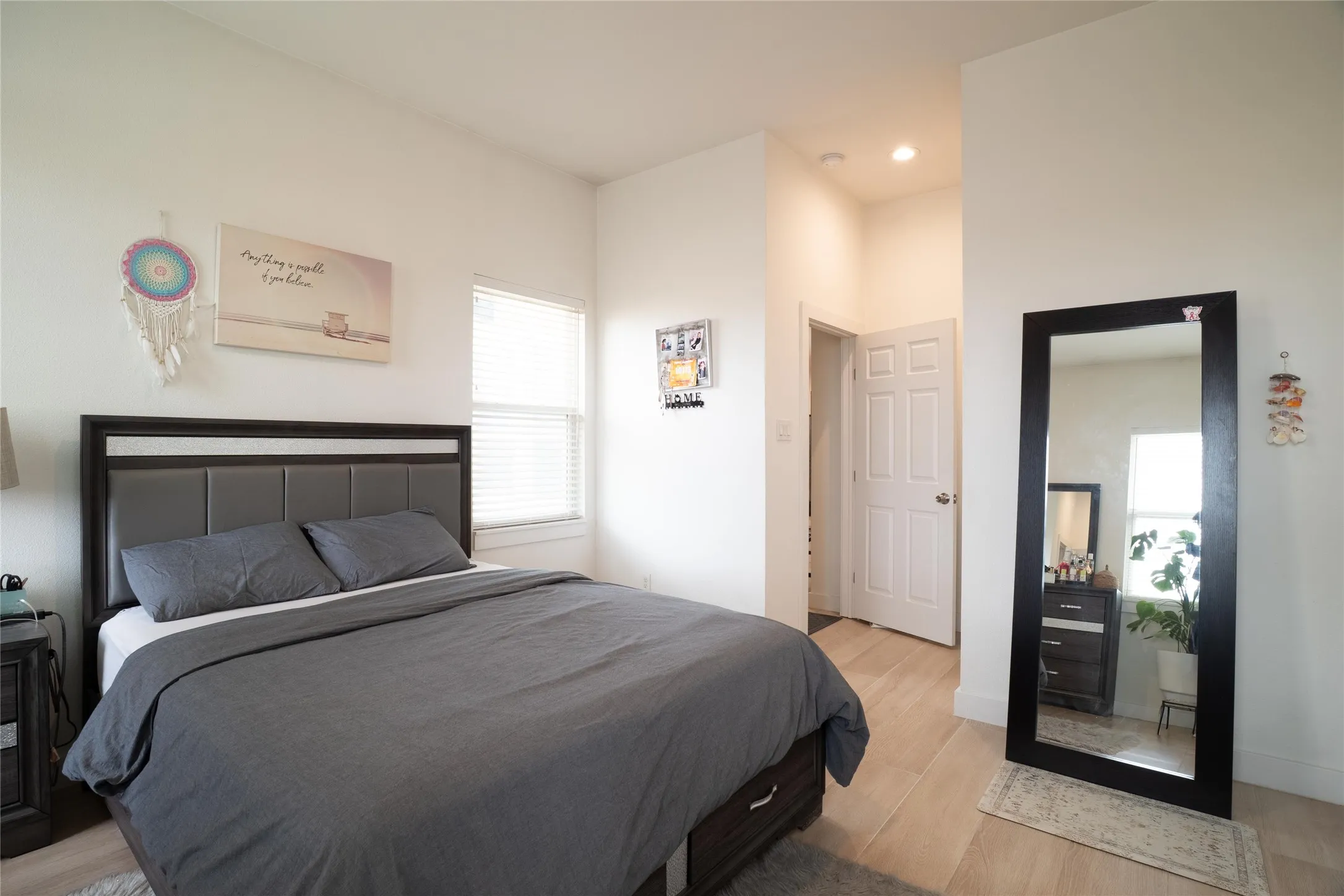 Single Family Residence For Sale in Dallas County , 2113 Cranford Drive, Garland, Texas 75041, 3 Bedroom, 2 Bathroom, 2 Garage spaces, 1,645 Sqft, built in 2022, Preowned, Price $380,775, mls#21244089, Real Estate Agent in Garland, Homes For Sale in Dallas county, Homes For Sale in Garland, Realtor in Garland Texas, Real Estate Brokerage Independent Realty Texas, Luminita Cordes Realtor