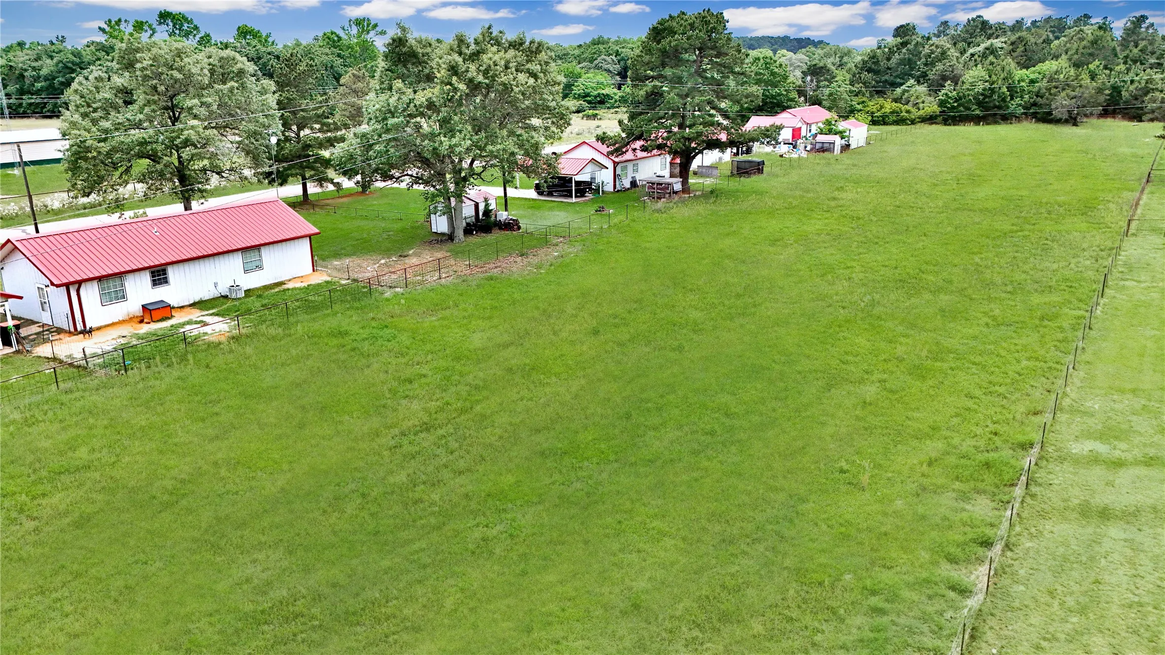 Duplex For Sale in Van Zandt County , 138 Vz County Road 4714, Ben Wheeler, Texas 75754, 0, 0, Garage spaces, 0 Sqft, built in 2006, Preowned, Price $429,900, mls#21253234, Real Estate Agent in Ben Wheeler, Homes For Sale in Van Zandt county, Homes For Sale in Ben Wheeler, Realtor in Ben Wheeler Texas, Real Estate Brokerage Independent Realty Texas, Luminita Cordes Realtor