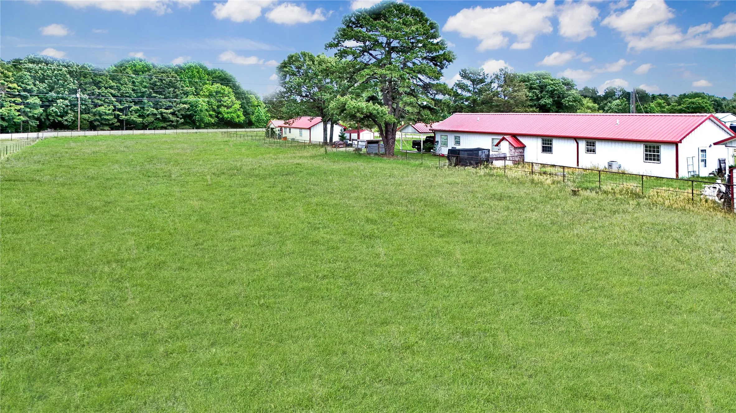 Duplex For Sale in Van Zandt County , 138 Vz County Road 4714, Ben Wheeler, Texas 75754, 0, 0, Garage spaces, 0 Sqft, built in 2006, Preowned, Price $429,900, mls#21253234, Real Estate Agent in Ben Wheeler, Homes For Sale in Van Zandt county, Homes For Sale in Ben Wheeler, Realtor in Ben Wheeler Texas, Real Estate Brokerage Independent Realty Texas, Luminita Cordes Realtor
