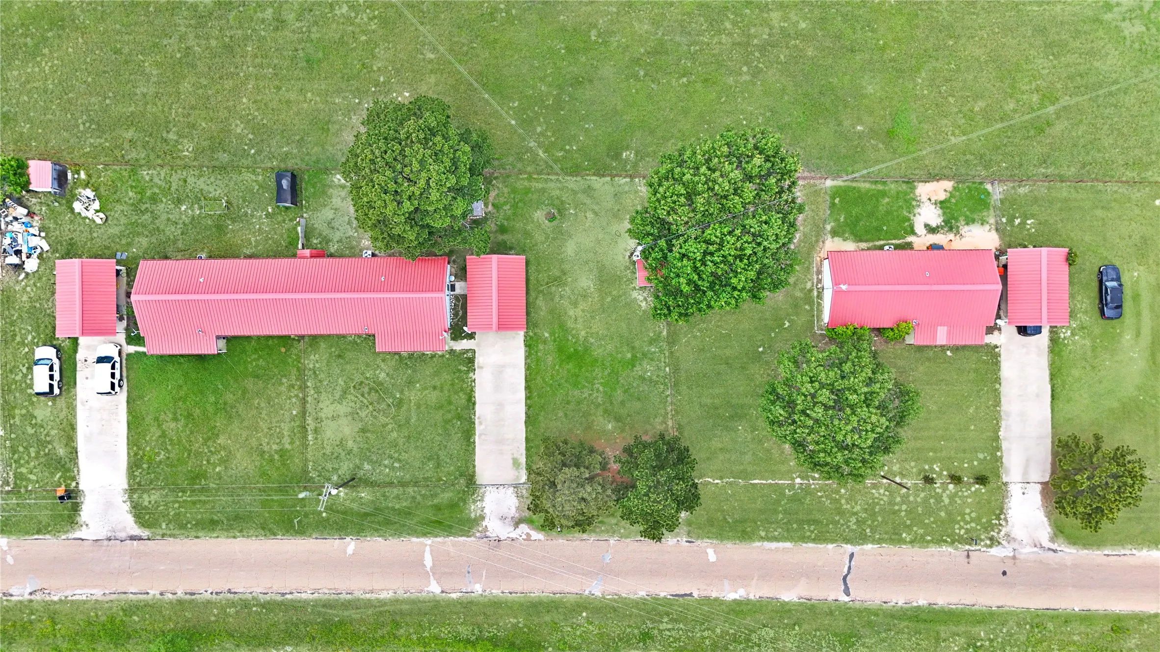 Duplex For Sale in Van Zandt County , 138 Vz County Road 4714, Ben Wheeler, Texas 75754, 0, 0, Garage spaces, 0 Sqft, built in 2006, Preowned, Price $429,900, mls#21253234, Real Estate Agent in Ben Wheeler, Homes For Sale in Van Zandt county, Homes For Sale in Ben Wheeler, Realtor in Ben Wheeler Texas, Real Estate Brokerage Independent Realty Texas, Luminita Cordes Realtor