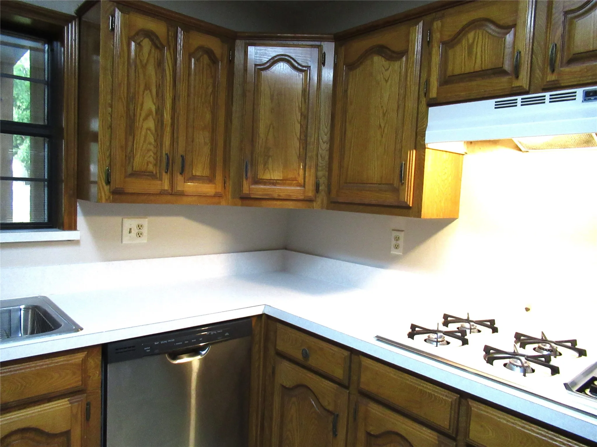 Single Family Residence For Sale in Hunt County , 2213 Greenville Street, Caddo Mills, Texas 75135, 3 Bedrooms, 1 Bathroom, 1 Garage spaces, 1,228 Sqft, built in 0, Preowned, Price $218,000, mls#21251783, Real Estate Agent in Caddo Mills, Homes For Sale in Hunt county, Homes For Sale in Caddo Mills, Realtor in Caddo Mills Texas, Real Estate Brokerage Independent Realty Texas, Luminita Cordes Realtor