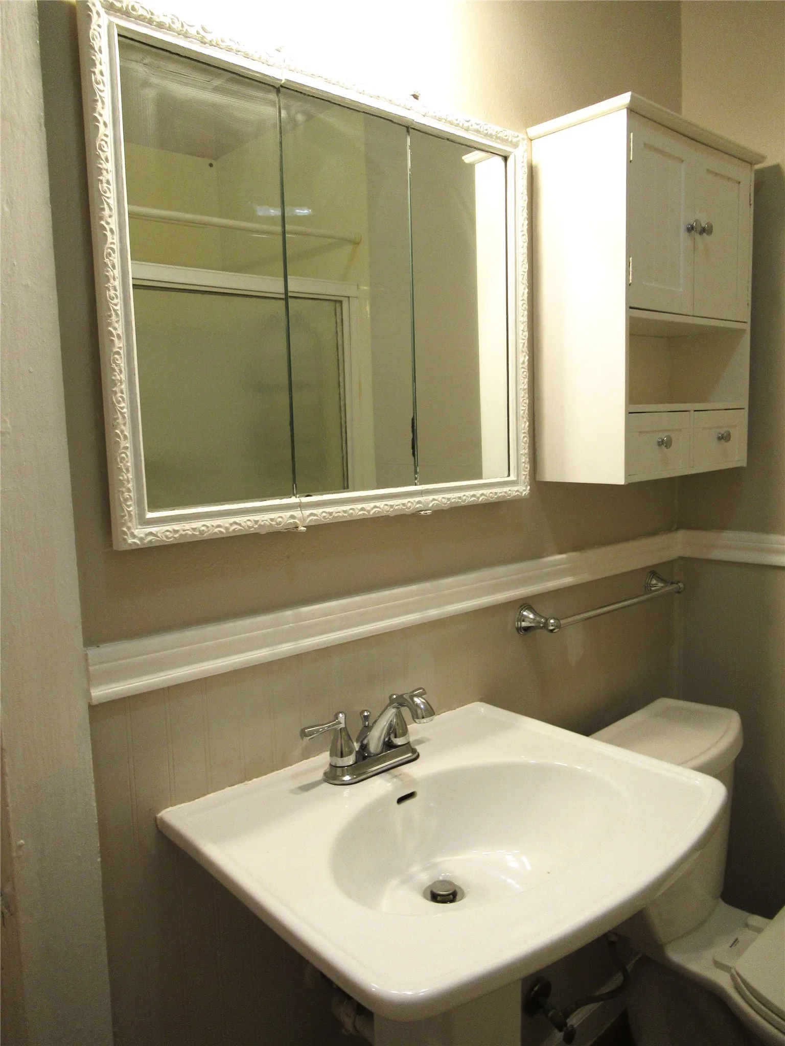 Single Family Residence For Sale in Hunt County , 2213 Greenville Street, Caddo Mills, Texas 75135, 3 Bedrooms, 1 Bathroom, 1 Garage spaces, 1,228 Sqft, built in 0, Preowned, Price $218,000, mls#21251783, Real Estate Agent in Caddo Mills, Homes For Sale in Hunt county, Homes For Sale in Caddo Mills, Realtor in Caddo Mills Texas, Real Estate Brokerage Independent Realty Texas, Luminita Cordes Realtor