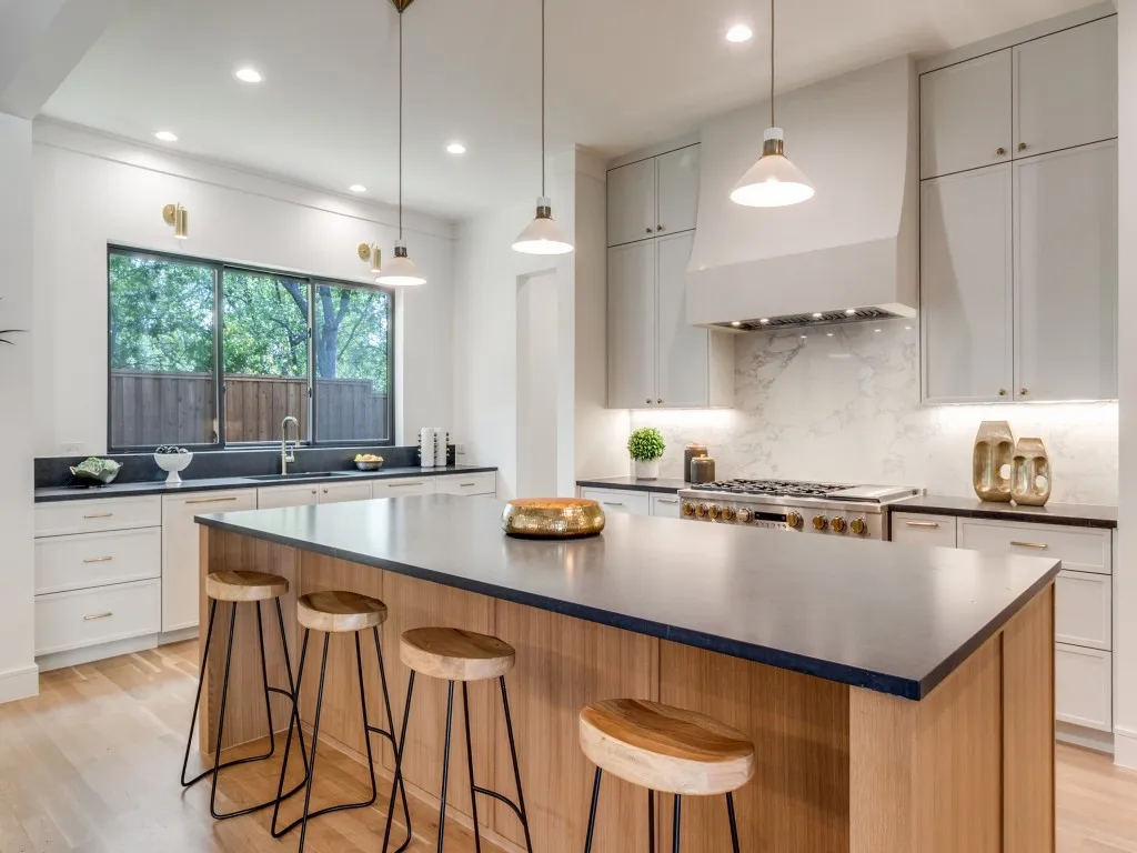 Single Family Residence For Sale in Dallas County , 1622 Old Gate Lane, Dallas, Texas 75218, 5 Bedroom, 5 Bathroom, 2 Garage spaces, 4,583 Sqft, built in 2026, New Construction - Complete, mls#21253022, Real Estate Agent in Dallas, Homes For Sale in Dallas county, Homes For Sale in Dallas, Realtor in Dallas Texas, Real Estate Brokerage Independent Realty Texas, Luminita Cordes Realtor