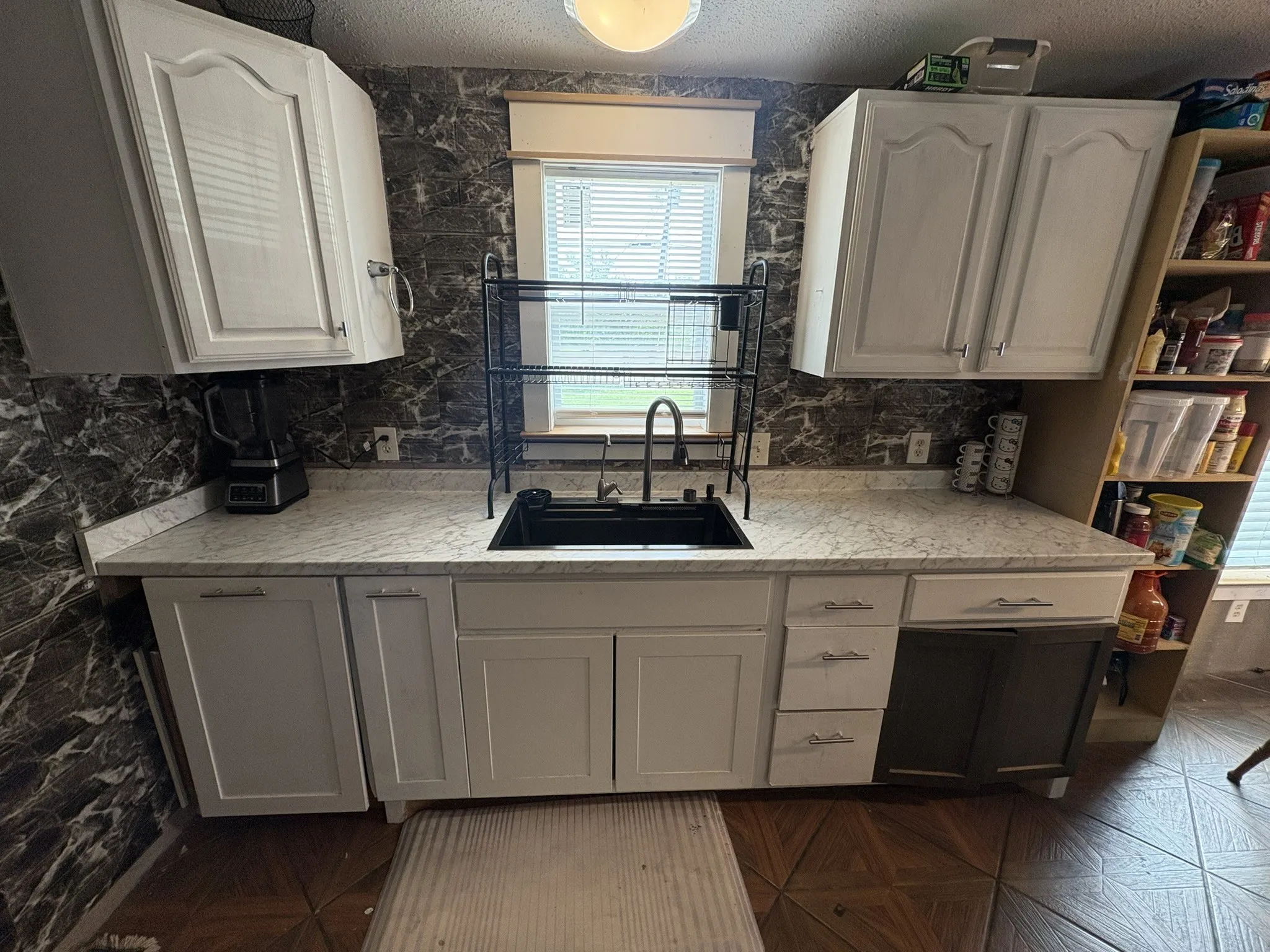 Mobile Home For Sale in Ellis County , 720 Bluebonnet Lane, Palmer, Texas 75152, 3 Bedroom, 2 Bathroom, Garage spaces, 1,600 Sqft, built in 2019, Preowned, Price $230,000, mls#21253513, Real Estate Agent in Palmer, Homes For Sale in Ellis county, Homes For Sale in Palmer, Realtor in Palmer Texas, Real Estate Brokerage Independent Realty Texas, Luminita Cordes Realtor