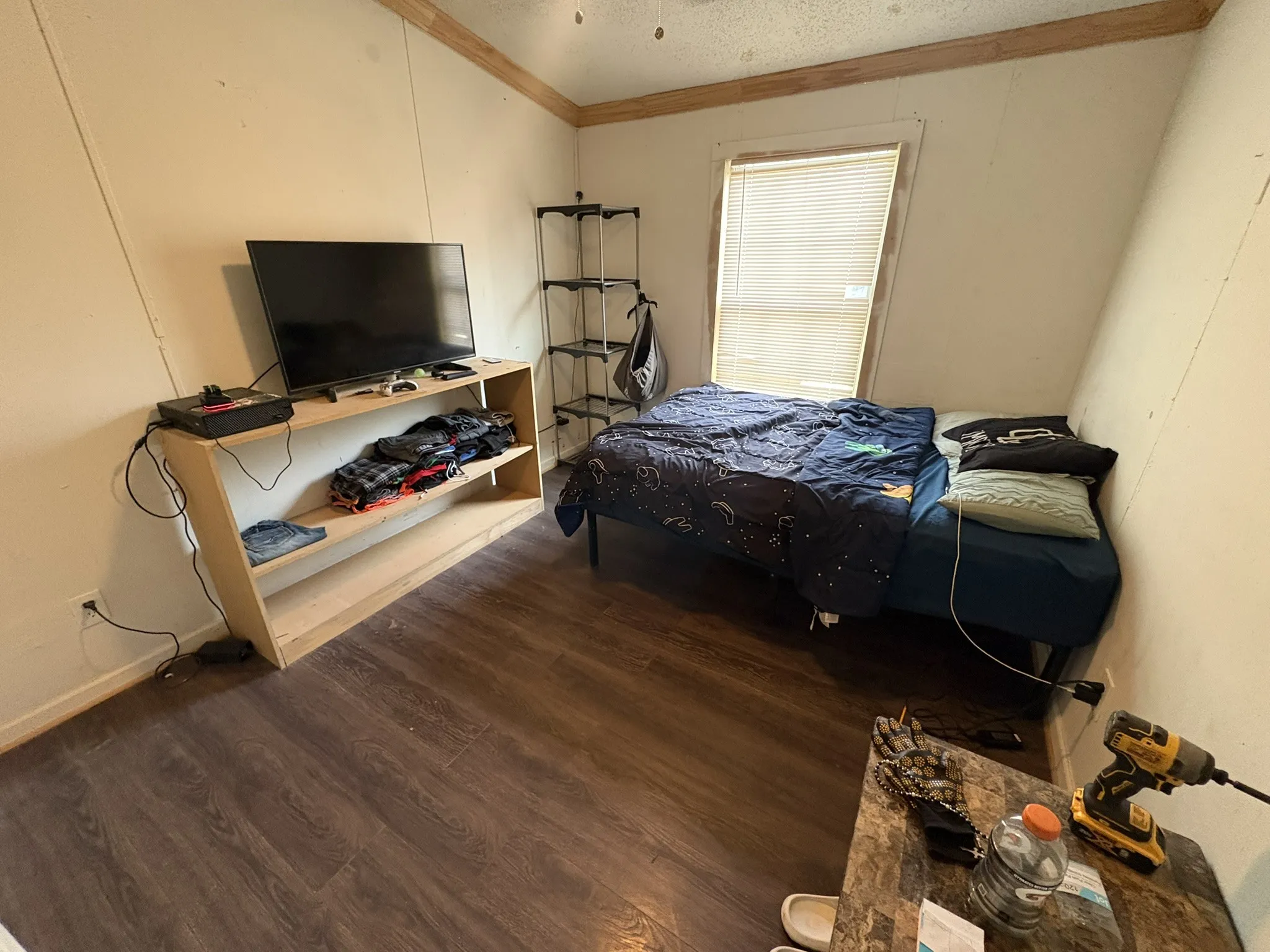 Mobile Home For Sale in Ellis County , 720 Bluebonnet Lane, Palmer, Texas 75152, 3 Bedroom, 2 Bathroom, Garage spaces, 1,600 Sqft, built in 2019, Preowned, Price $230,000, mls#21253513, Real Estate Agent in Palmer, Homes For Sale in Ellis county, Homes For Sale in Palmer, Realtor in Palmer Texas, Real Estate Brokerage Independent Realty Texas, Luminita Cordes Realtor