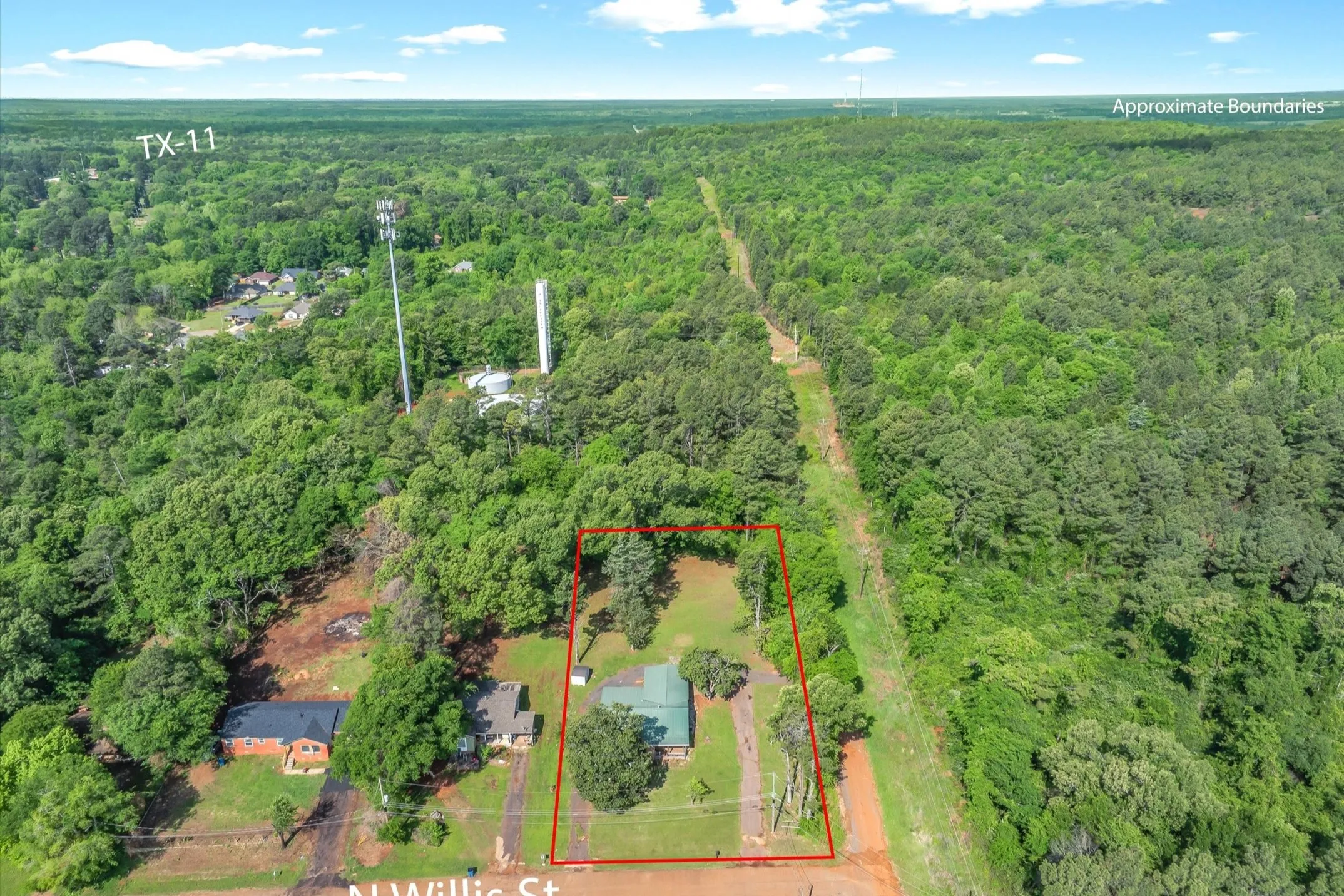 Single Family Residence For Sale in Morris County , 505 N Willis Street, Daingerfield, Texas 75638, 3 Bedrooms, 2 Bathrooms, Garage spaces, 1,308 Sqft, built in 1946, Preowned, Price $175,000, mls#21245785, Real Estate Agent in Daingerfield, Homes For Sale in Morris county, Homes For Sale in Daingerfield, Realtor in Daingerfield Texas, Real Estate Brokerage Independent Realty Texas, Luminita Cordes Realtor