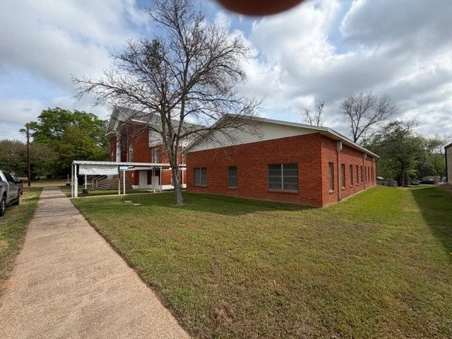 Office For Sale in Morris County , 204 Senter Avenue, Omaha, Texas 75571, 0, 0, Garage spaces, 0 Sqft, built in 1923, Preowned, Price $329,000, mls#21253587, Real Estate Agent in Omaha, Homes For Sale in Morris county, Homes For Sale in Omaha, Realtor in Omaha Texas, Real Estate Brokerage Independent Realty Texas, Luminita Cordes Realtor