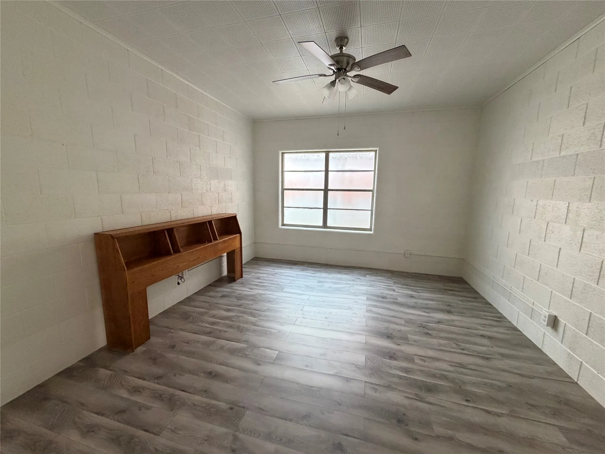Office For Sale in Morris County , 204 Senter Avenue, Omaha, Texas 75571, 0, 0, Garage spaces, 0 Sqft, built in 1923, Preowned, Price $329,000, mls#21253587, Real Estate Agent in Omaha, Homes For Sale in Morris county, Homes For Sale in Omaha, Realtor in Omaha Texas, Real Estate Brokerage Independent Realty Texas, Luminita Cordes Realtor