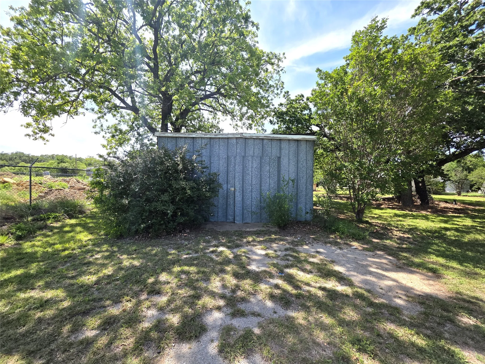 Single Family Residence For Sale in Brown County , 8082 County Road 604, Lake Brownwood, Texas 76801, 3 Bedroom, 2 Bathroom, Garage spaces, 1,152 Sqft, built in 0, mls#21252548, Real Estate Agent in Lake Brownwood, Homes For Sale in Brown county, Homes For Sale in Lake Brownwood, Realtor in Lake Brownwood Texas, Real Estate Brokerage Independent Realty Texas, Luminita Cordes Realtor