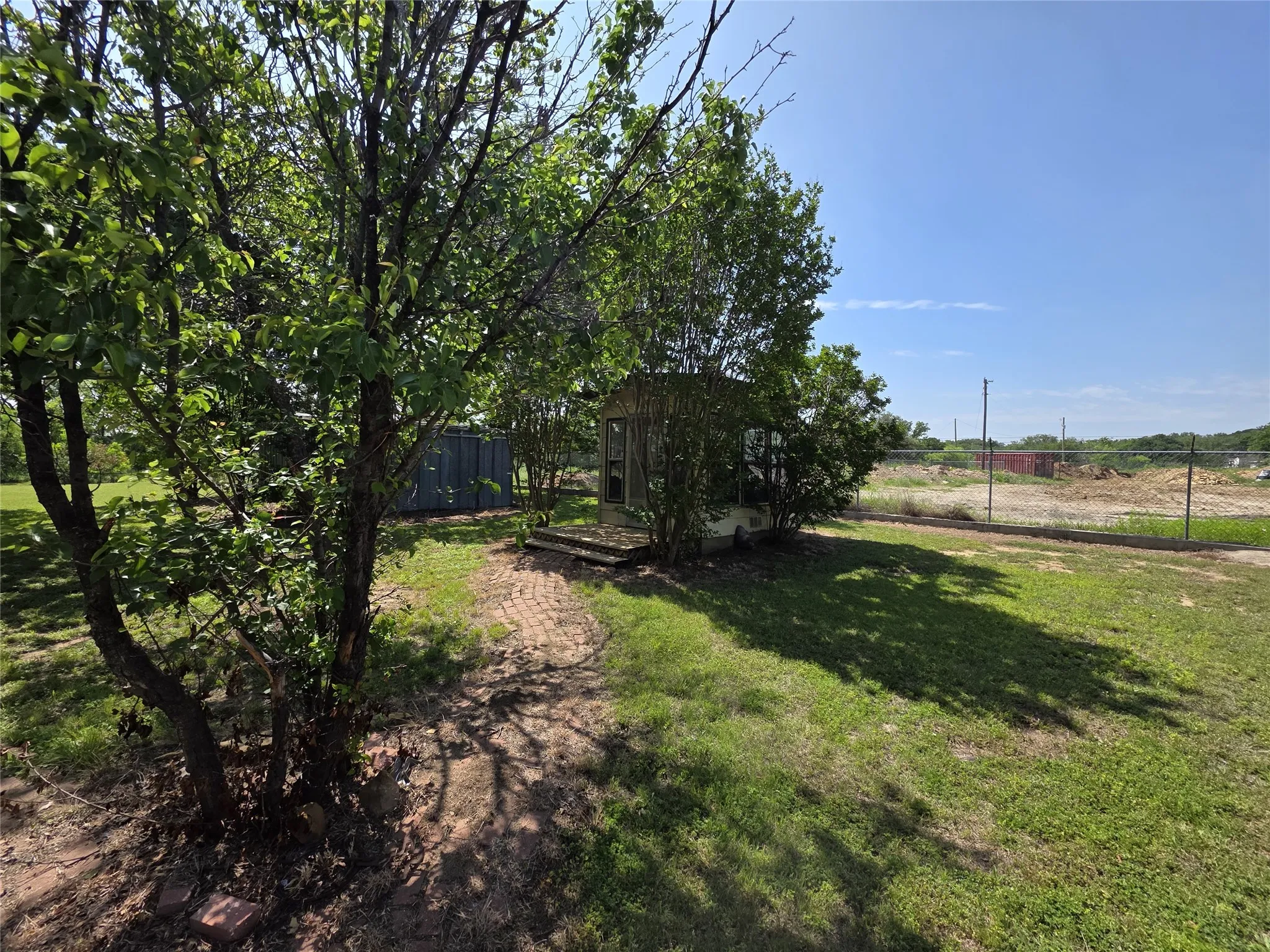 Single Family Residence For Sale in Brown County , 8082 County Road 604, Lake Brownwood, Texas 76801, 3 Bedroom, 2 Bathroom, Garage spaces, 1,152 Sqft, built in 0, mls#21252548, Real Estate Agent in Lake Brownwood, Homes For Sale in Brown county, Homes For Sale in Lake Brownwood, Realtor in Lake Brownwood Texas, Real Estate Brokerage Independent Realty Texas, Luminita Cordes Realtor