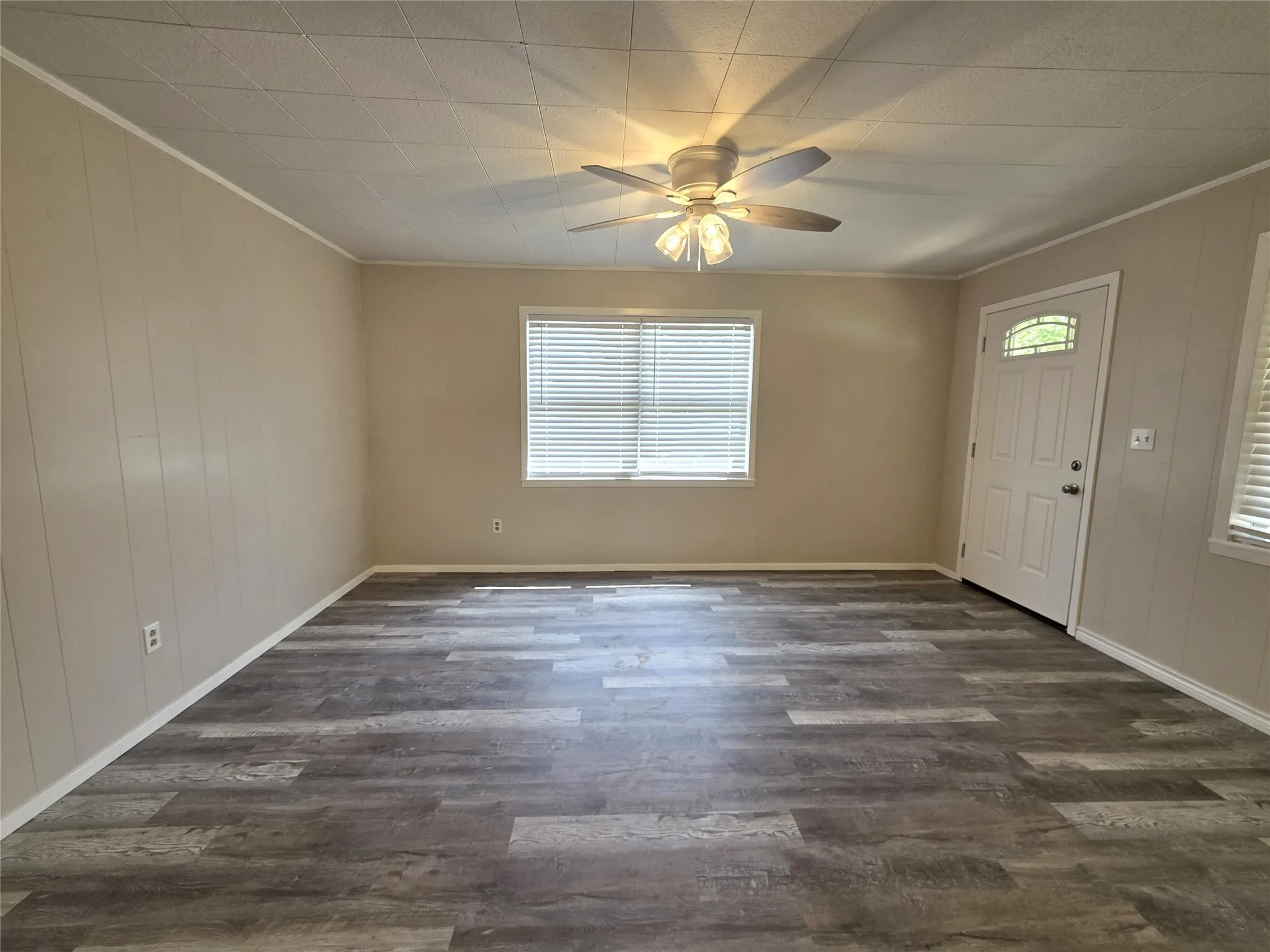 Single Family Residence For Sale in Brown County , 8082 County Road 604, Lake Brownwood, Texas 76801, 3 Bedroom, 2 Bathroom, Garage spaces, 1,152 Sqft, built in 0, mls#21252548, Real Estate Agent in Lake Brownwood, Homes For Sale in Brown county, Homes For Sale in Lake Brownwood, Realtor in Lake Brownwood Texas, Real Estate Brokerage Independent Realty Texas, Luminita Cordes Realtor