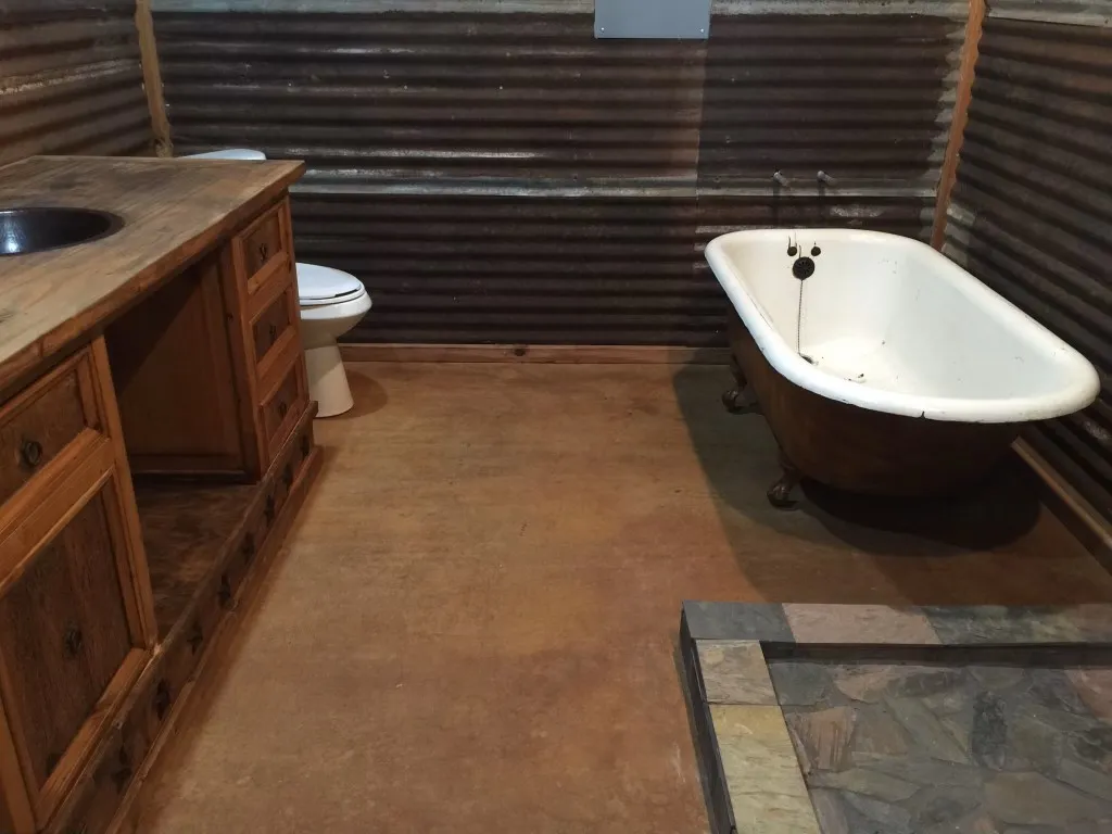 Single Family Residence For Sale in Wise County , 459 County Road 4287, Decatur, Texas 76234, 4 Bedroom, 2 Bathroom, Garage spaces, 3,600 Sqft, built in 2016, mls#21253608, Real Estate Agent in Decatur, Homes For Sale in Wise county, Homes For Sale in Decatur, Realtor in Decatur Texas, Real Estate Brokerage Independent Realty Texas, Luminita Cordes Realtor