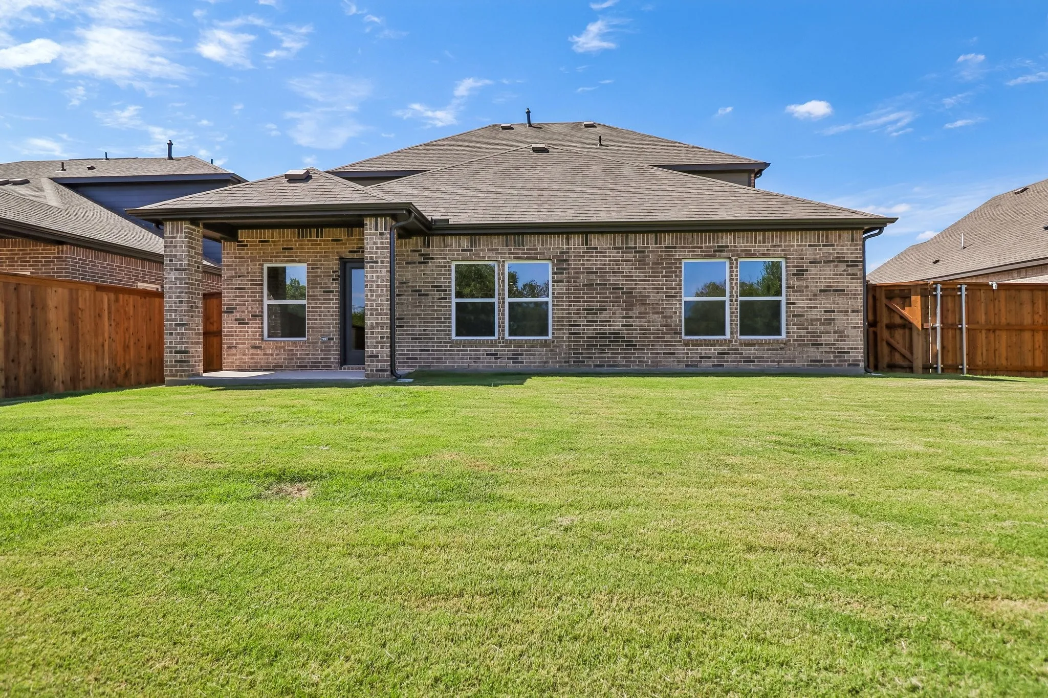 Single Family Residence For Sale in Kaufman County , 709 Vineyard Way, Forney, Texas 75126, 5 Bedroom, 3 Bathroom, 3 Garage spaces, 2,730 Sqft, built in 2026, New Construction - Incomplete, mls#21253613, Real Estate Agent in Forney, Homes For Sale in Kaufman county, Homes For Sale in Forney, Realtor in Forney Texas, Real Estate Brokerage Independent Realty Texas, Luminita Cordes Realtor