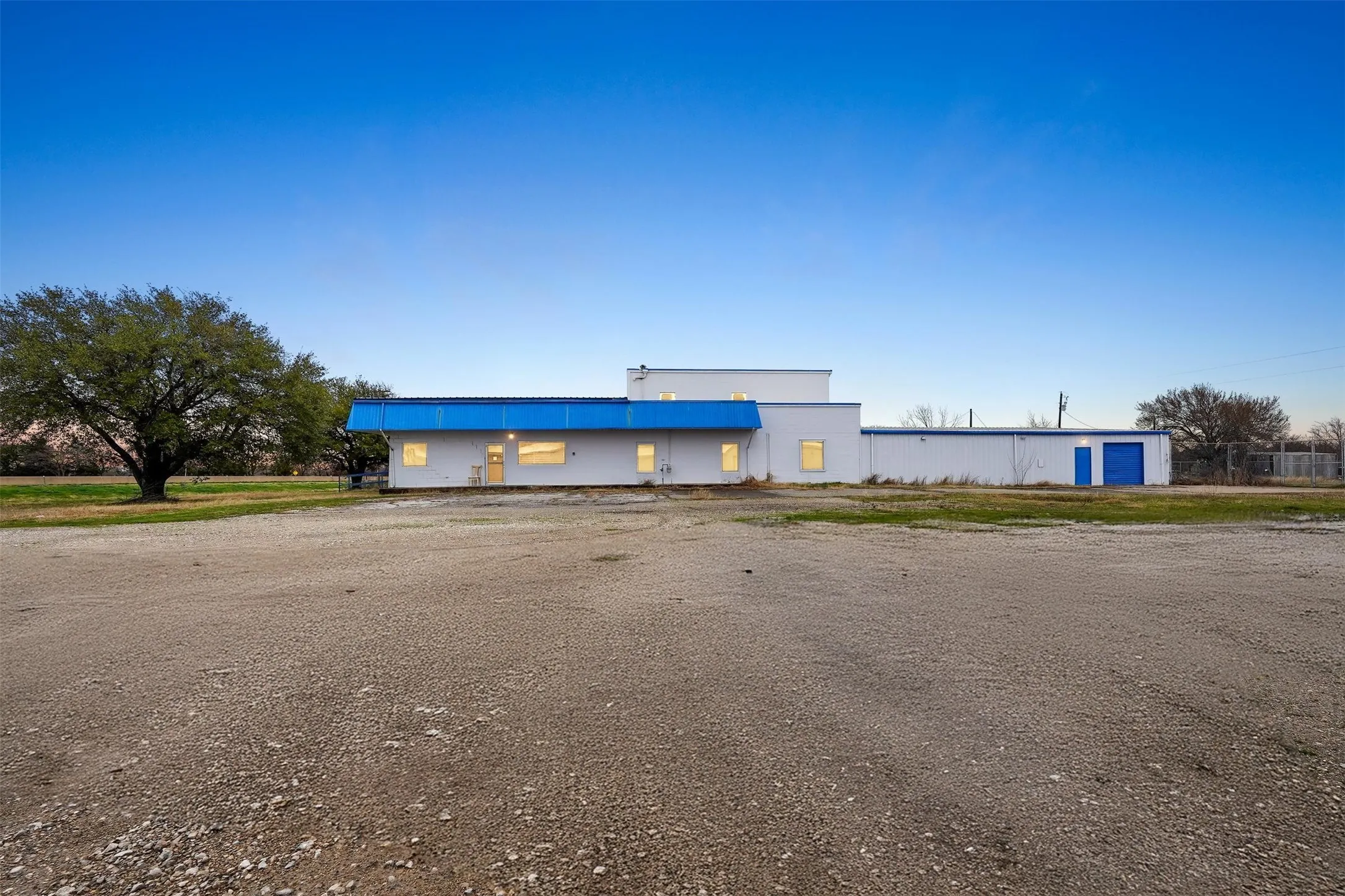 Industrial For Sale in Hunt County , 2001 Interstate Highway 30 E, Greenville, Texas 75402, 0, 0, Garage spaces, 0 Sqft, built in 2008, Preowned, mls#21253530, Real Estate Agent in Greenville, Homes For Sale in Hunt county, Homes For Sale in Greenville, Realtor in Greenville Texas, Real Estate Brokerage Independent Realty Texas, Luminita Cordes Realtor