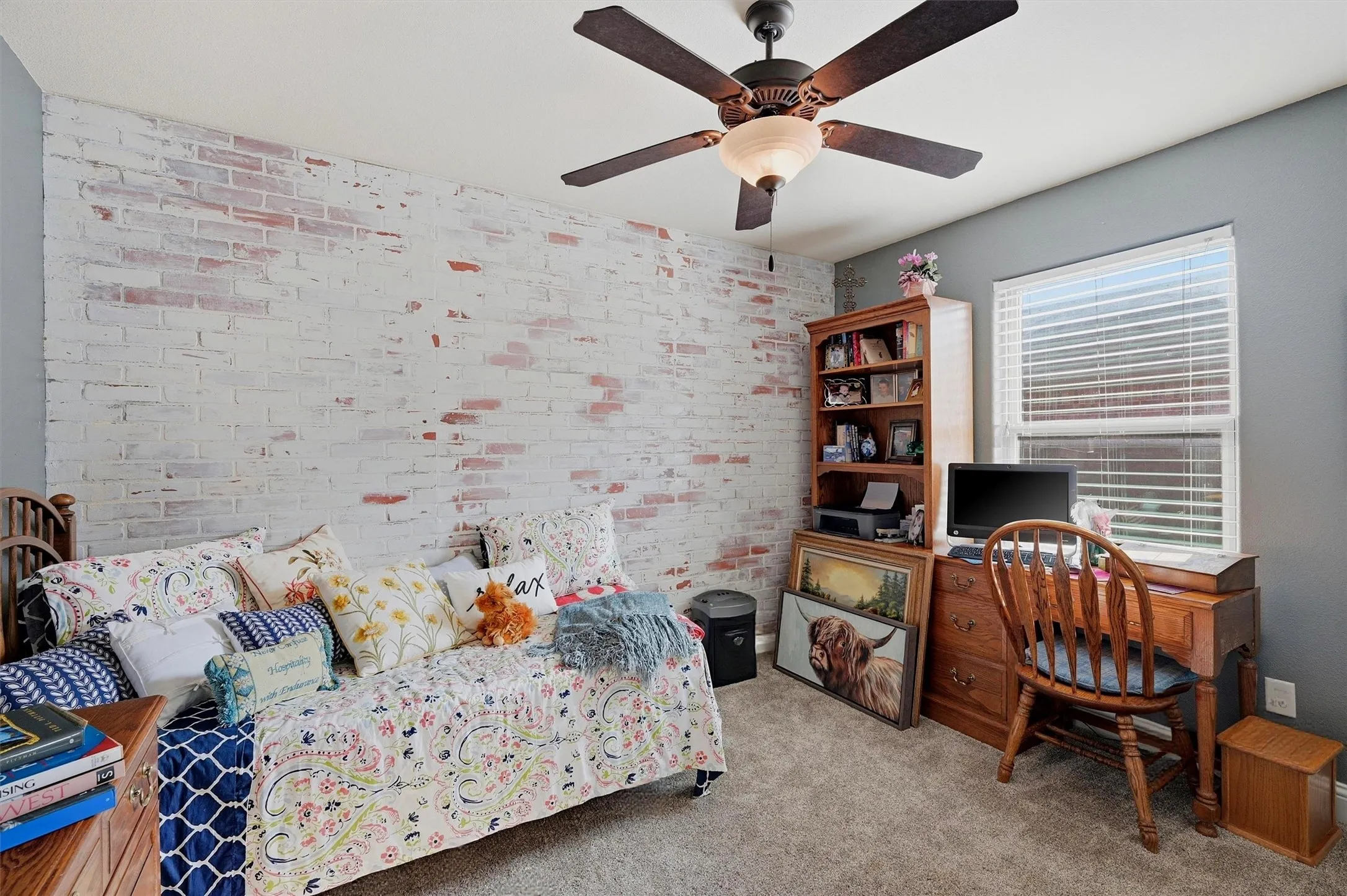 Single Family Residence For Sale in Grayson County , 502 Pathfinder Street, Collinsville, Texas 76233, 3 Bedroom, 2 Bathroom, 2 Garage spaces, 1,592 Sqft, built in 2018, mls#21253631, Real Estate Agent in Collinsville, Homes For Sale in Grayson county, Homes For Sale in Collinsville, Realtor in Collinsville Texas, Real Estate Brokerage Independent Realty Texas, Luminita Cordes Realtor