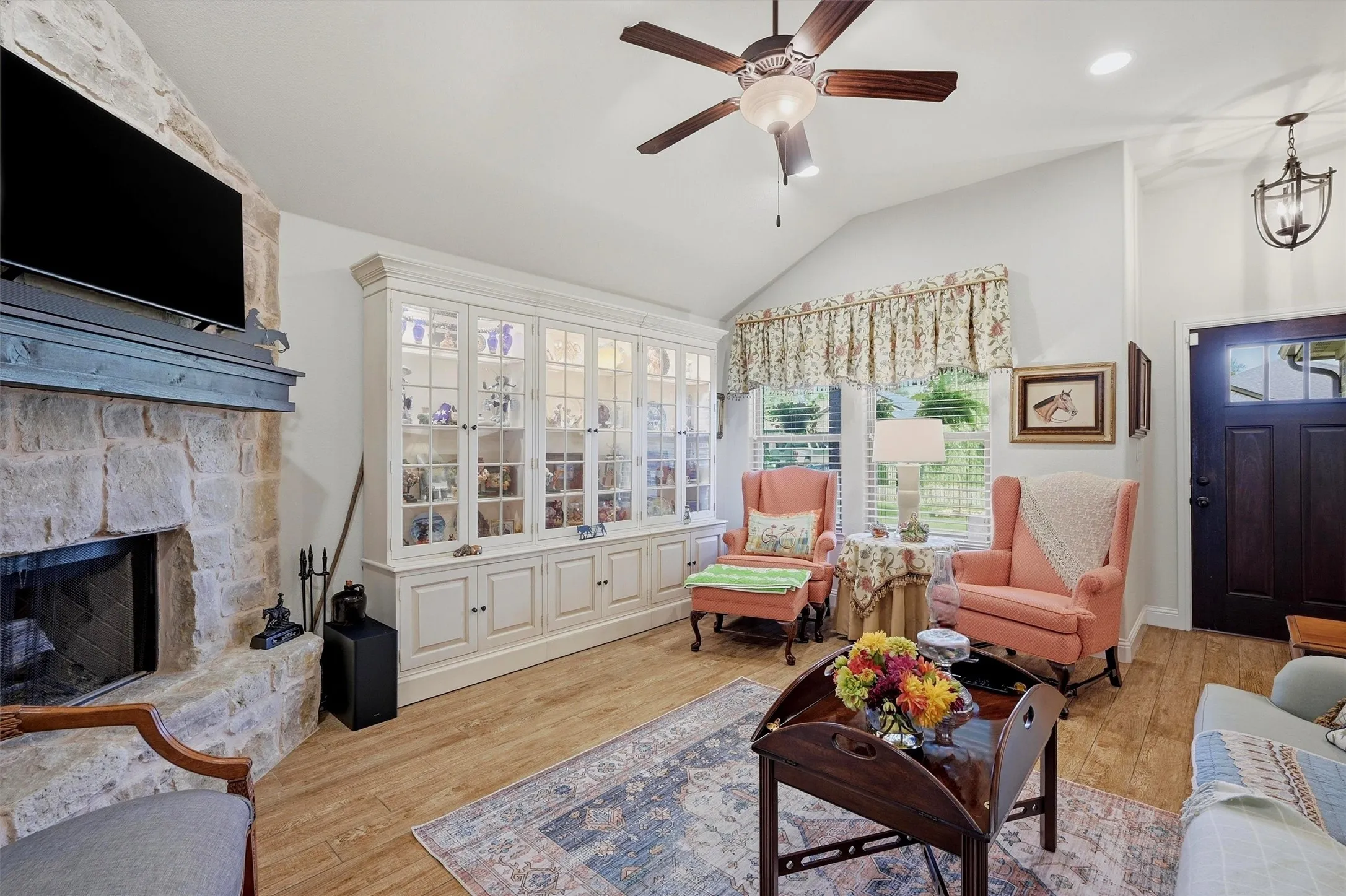 Single Family Residence For Sale in Grayson County , 502 Pathfinder Street, Collinsville, Texas 76233, 3 Bedroom, 2 Bathroom, 2 Garage spaces, 1,592 Sqft, built in 2018, mls#21253631, Real Estate Agent in Collinsville, Homes For Sale in Grayson county, Homes For Sale in Collinsville, Realtor in Collinsville Texas, Real Estate Brokerage Independent Realty Texas, Luminita Cordes Realtor