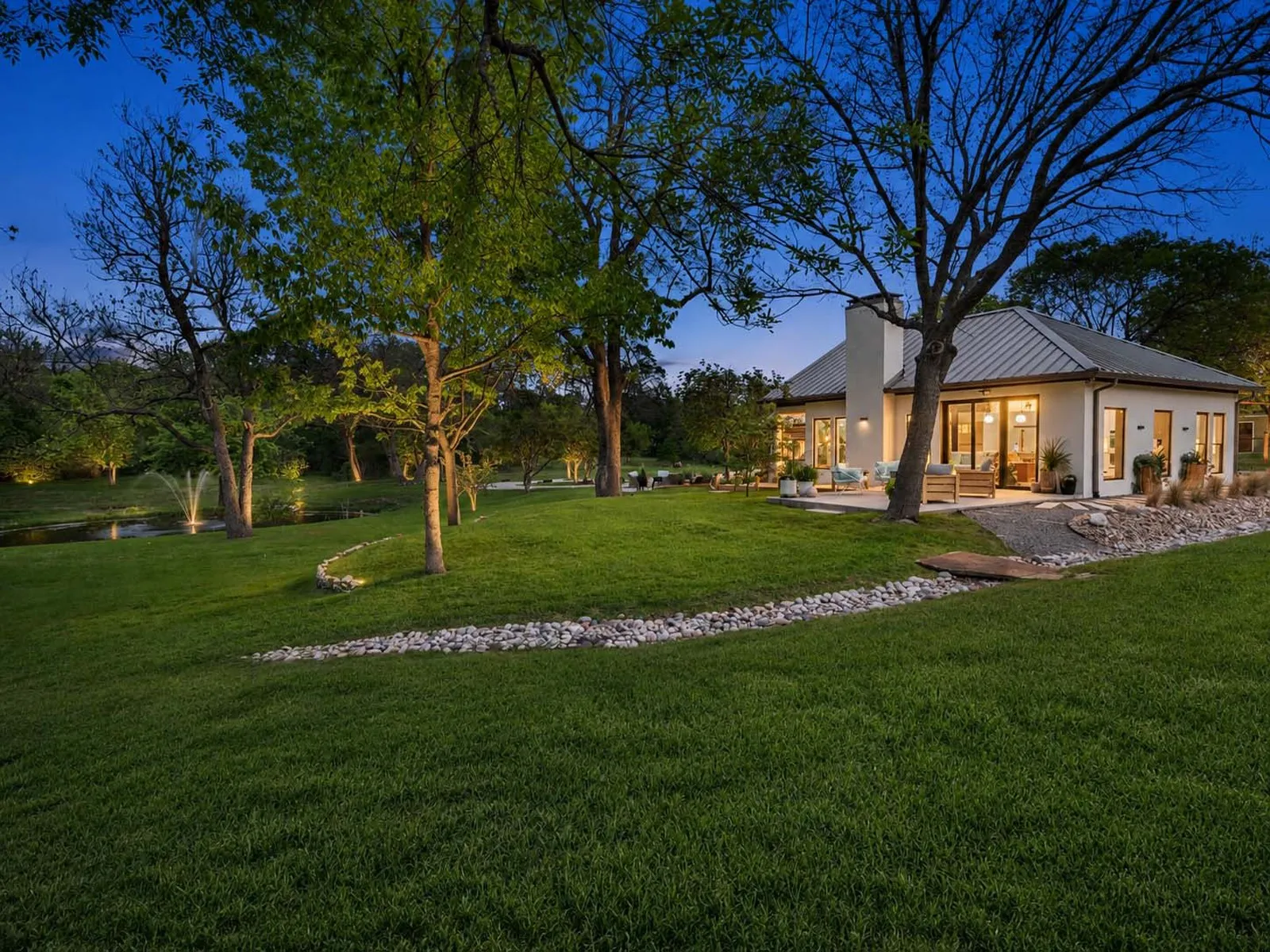 Single Family Residence For Sale in Dallas County , 3485 Stonewall Road, Wylie, Texas 75098, 4 Bedroom, 3 Bathroom, Garage spaces, 2,464 Sqft, built in 1987, mls#21253627, Real Estate Agent in Wylie, Homes For Sale in Dallas county, Homes For Sale in Wylie, Realtor in Wylie Texas, Real Estate Brokerage Independent Realty Texas, Luminita Cordes Realtor
