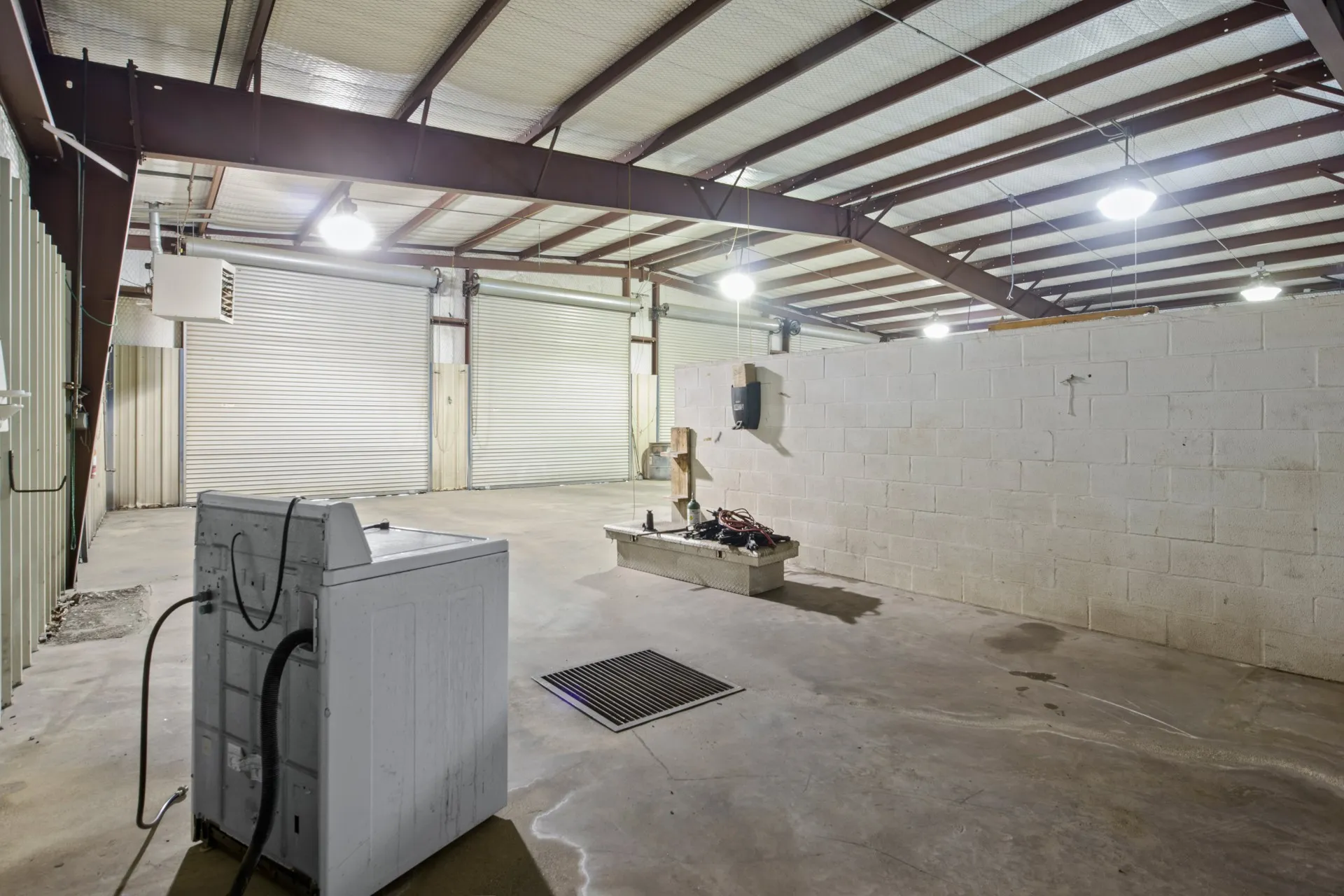 Business For Sale in Titus County , 2300 W Ferguson Road, Mt Pleasant, Texas 75455, 0, 0, Garage spaces, 0 Sqft, built in 1999, Preowned, Price $2,000,000, mls#21253625, Real Estate Agent in Mt Pleasant, Homes For Sale in Titus county, Homes For Sale in Mt Pleasant, Realtor in Mt Pleasant Texas, Real Estate Brokerage Independent Realty Texas, Luminita Cordes Realtor