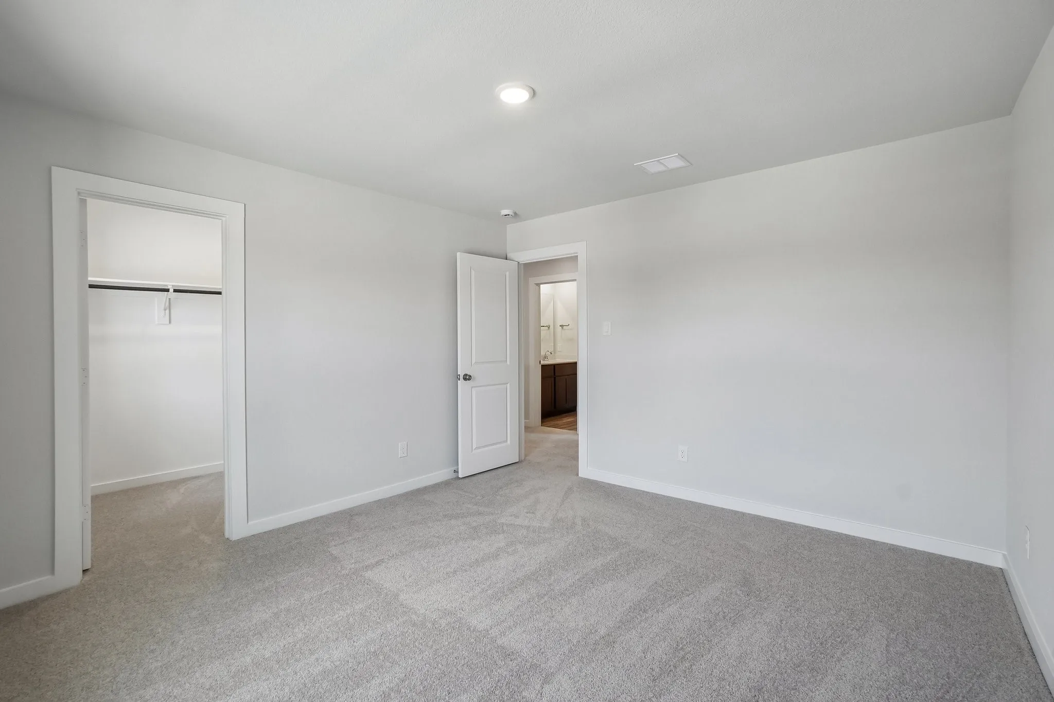 Single Family Residence For Sale in Kaufman County , 716 Vineyard Way, Forney, Texas 75126, 5 Bedroom, 4 Bathroom, 3 Garage spaces, 3,036 Sqft, built in 2026, New Construction - Incomplete, mls#21253646, Real Estate Agent in Forney, Homes For Sale in Kaufman county, Homes For Sale in Forney, Realtor in Forney Texas, Real Estate Brokerage Independent Realty Texas, Luminita Cordes Realtor