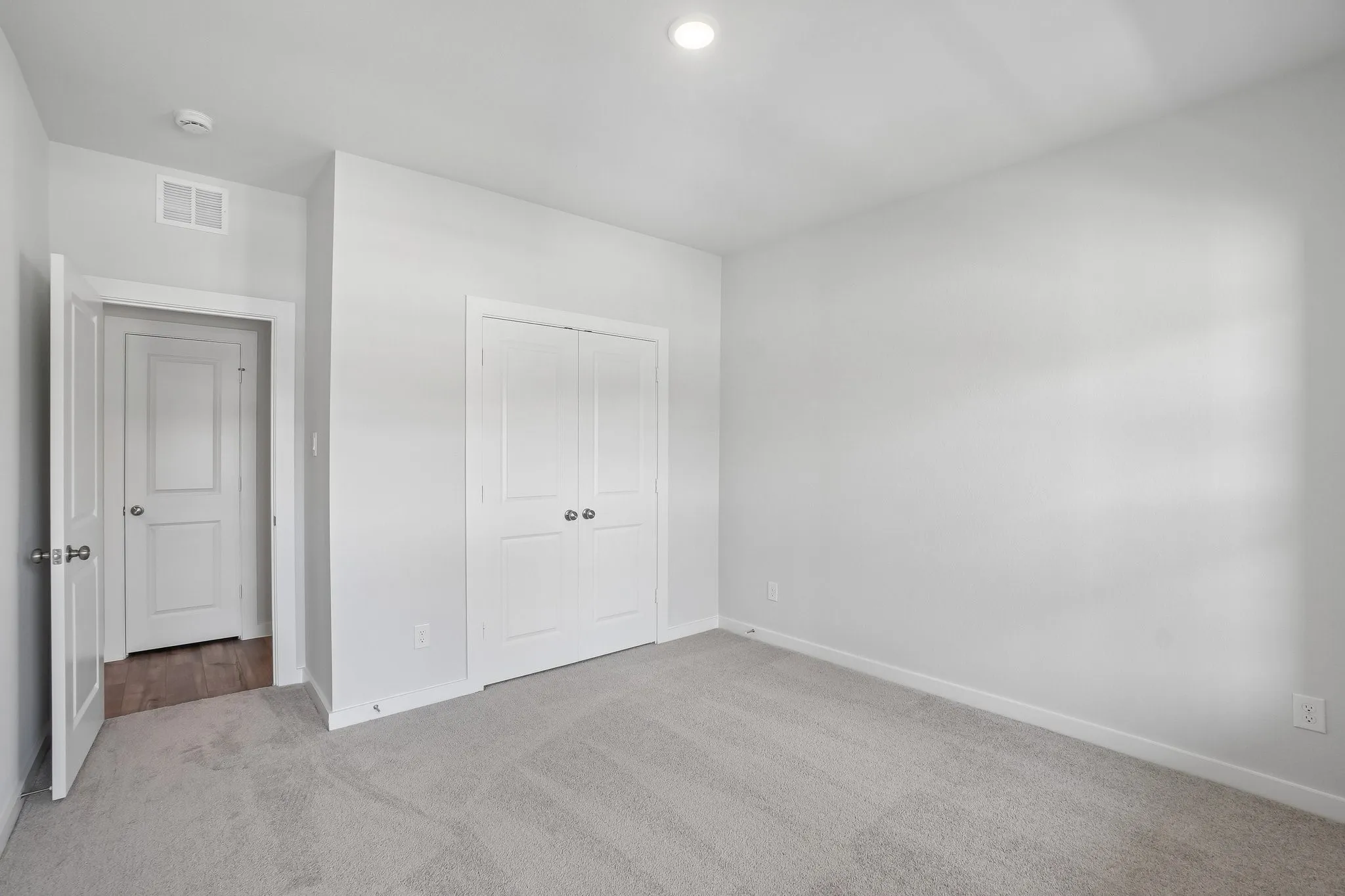 Single Family Residence For Sale in Kaufman County , 716 Vineyard Way, Forney, Texas 75126, 5 Bedroom, 4 Bathroom, 3 Garage spaces, 3,036 Sqft, built in 2026, New Construction - Incomplete, mls#21253646, Real Estate Agent in Forney, Homes For Sale in Kaufman county, Homes For Sale in Forney, Realtor in Forney Texas, Real Estate Brokerage Independent Realty Texas, Luminita Cordes Realtor