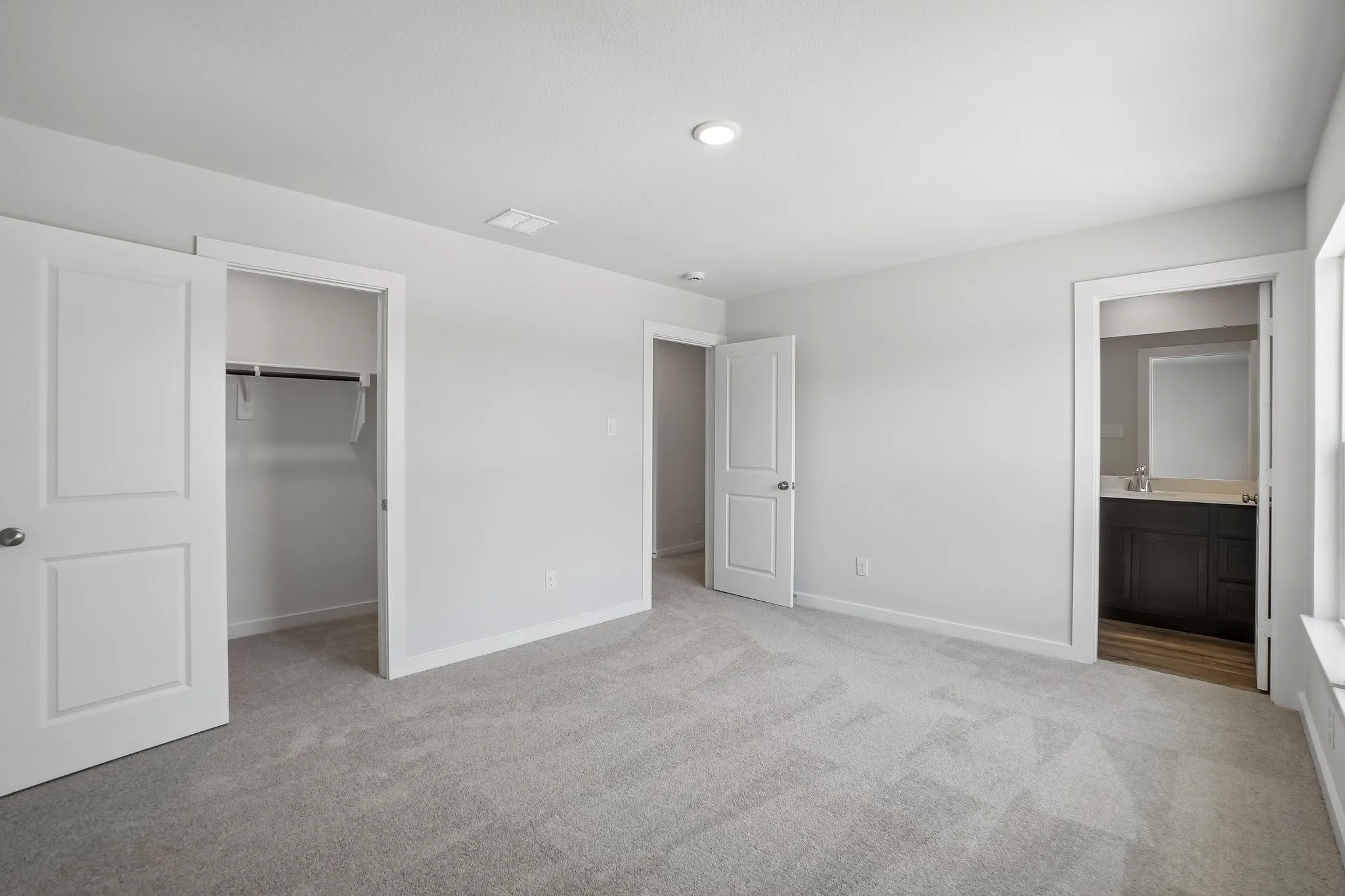 Single Family Residence For Sale in Kaufman County , 716 Vineyard Way, Forney, Texas 75126, 5 Bedroom, 4 Bathroom, 3 Garage spaces, 3,036 Sqft, built in 2026, New Construction - Incomplete, mls#21253646, Real Estate Agent in Forney, Homes For Sale in Kaufman county, Homes For Sale in Forney, Realtor in Forney Texas, Real Estate Brokerage Independent Realty Texas, Luminita Cordes Realtor