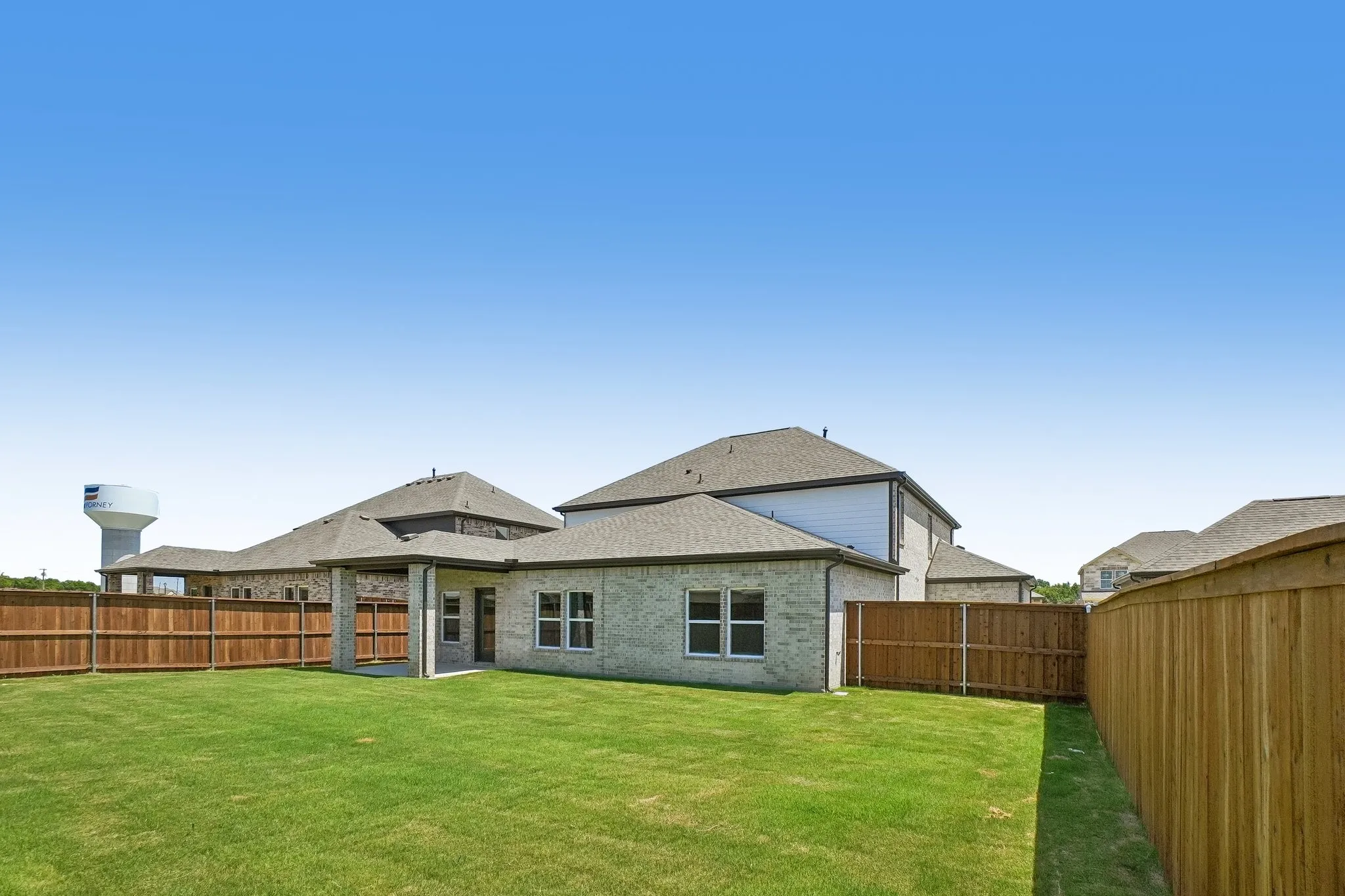 Single Family Residence For Sale in Kaufman County , 716 Vineyard Way, Forney, Texas 75126, 5 Bedroom, 4 Bathroom, 3 Garage spaces, 3,036 Sqft, built in 2026, New Construction - Incomplete, mls#21253646, Real Estate Agent in Forney, Homes For Sale in Kaufman county, Homes For Sale in Forney, Realtor in Forney Texas, Real Estate Brokerage Independent Realty Texas, Luminita Cordes Realtor