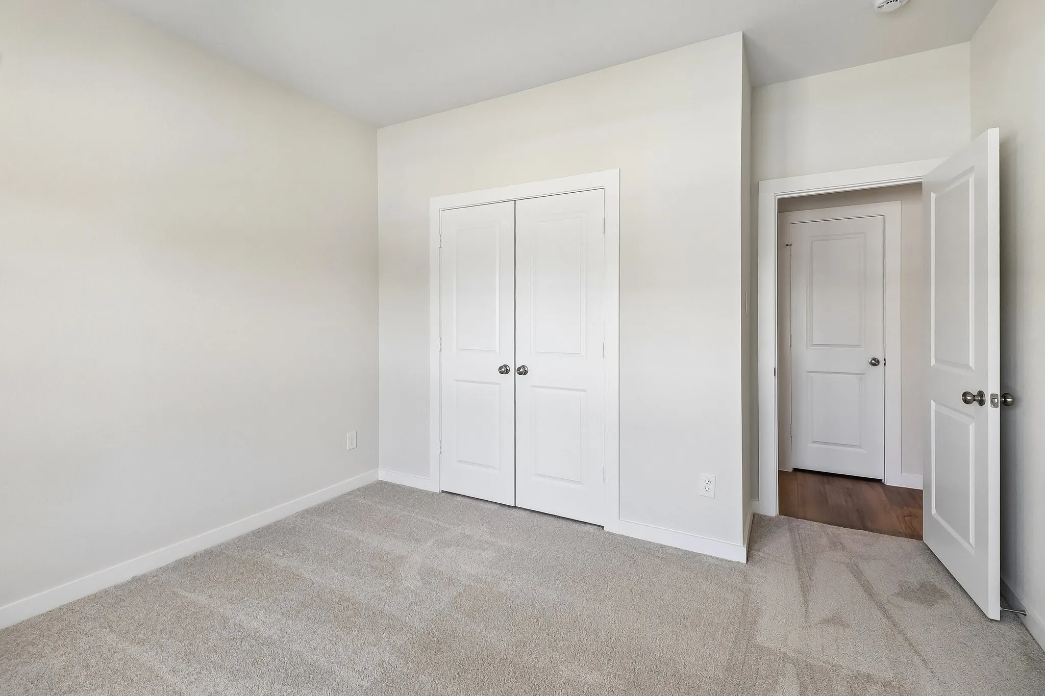 Single Family Residence For Sale in Kaufman County , 721 Vineyard Way, Forney, Texas 75126, 5 Bedroom, 4 Bathroom, 3 Garage spaces, 3,036 Sqft, built in 2026, New Construction - Incomplete, mls#21253665, Real Estate Agent in Forney, Homes For Sale in Kaufman county, Homes For Sale in Forney, Realtor in Forney Texas, Real Estate Brokerage Independent Realty Texas, Luminita Cordes Realtor