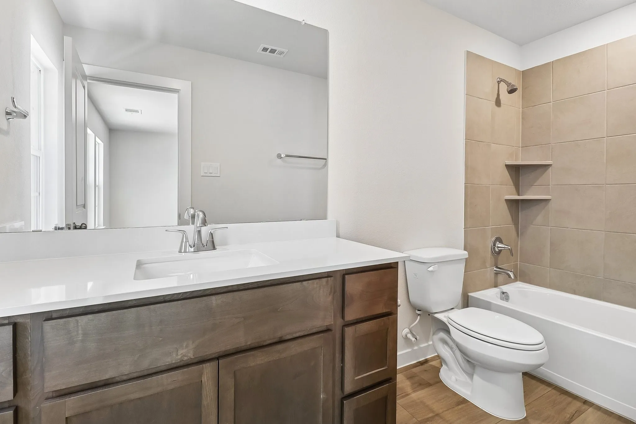 Single Family Residence For Sale in Kaufman County , 721 Vineyard Way, Forney, Texas 75126, 5 Bedroom, 4 Bathroom, 3 Garage spaces, 3,036 Sqft, built in 2026, New Construction - Incomplete, mls#21253665, Real Estate Agent in Forney, Homes For Sale in Kaufman county, Homes For Sale in Forney, Realtor in Forney Texas, Real Estate Brokerage Independent Realty Texas, Luminita Cordes Realtor