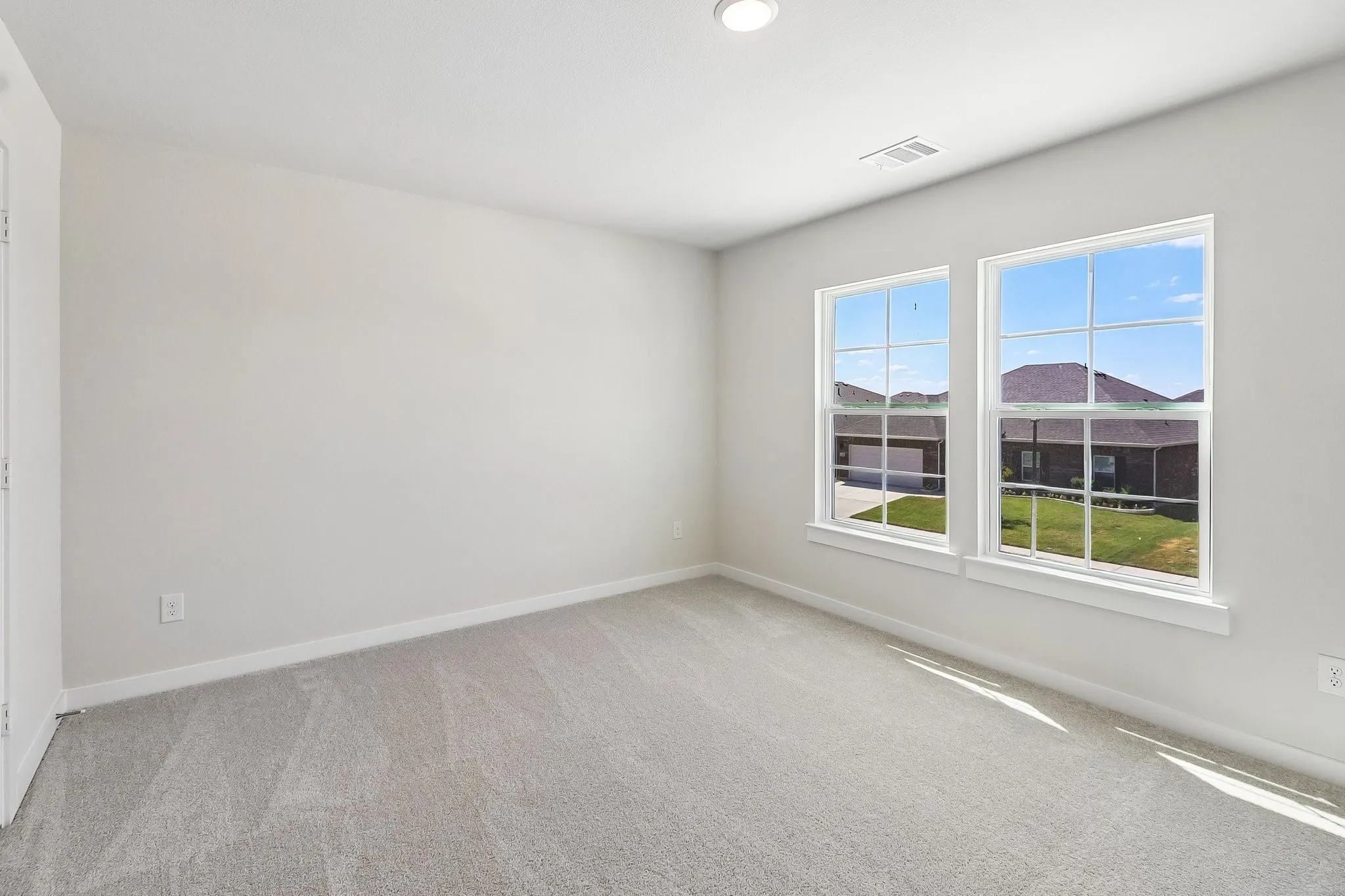 Single Family Residence For Sale in Kaufman County , 721 Vineyard Way, Forney, Texas 75126, 5 Bedroom, 4 Bathroom, 3 Garage spaces, 3,036 Sqft, built in 2026, New Construction - Incomplete, mls#21253665, Real Estate Agent in Forney, Homes For Sale in Kaufman county, Homes For Sale in Forney, Realtor in Forney Texas, Real Estate Brokerage Independent Realty Texas, Luminita Cordes Realtor