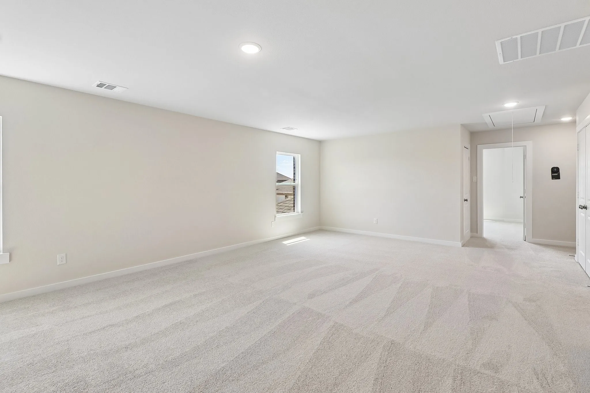 Single Family Residence For Sale in Kaufman County , 721 Vineyard Way, Forney, Texas 75126, 5 Bedroom, 4 Bathroom, 3 Garage spaces, 3,036 Sqft, built in 2026, New Construction - Incomplete, mls#21253665, Real Estate Agent in Forney, Homes For Sale in Kaufman county, Homes For Sale in Forney, Realtor in Forney Texas, Real Estate Brokerage Independent Realty Texas, Luminita Cordes Realtor