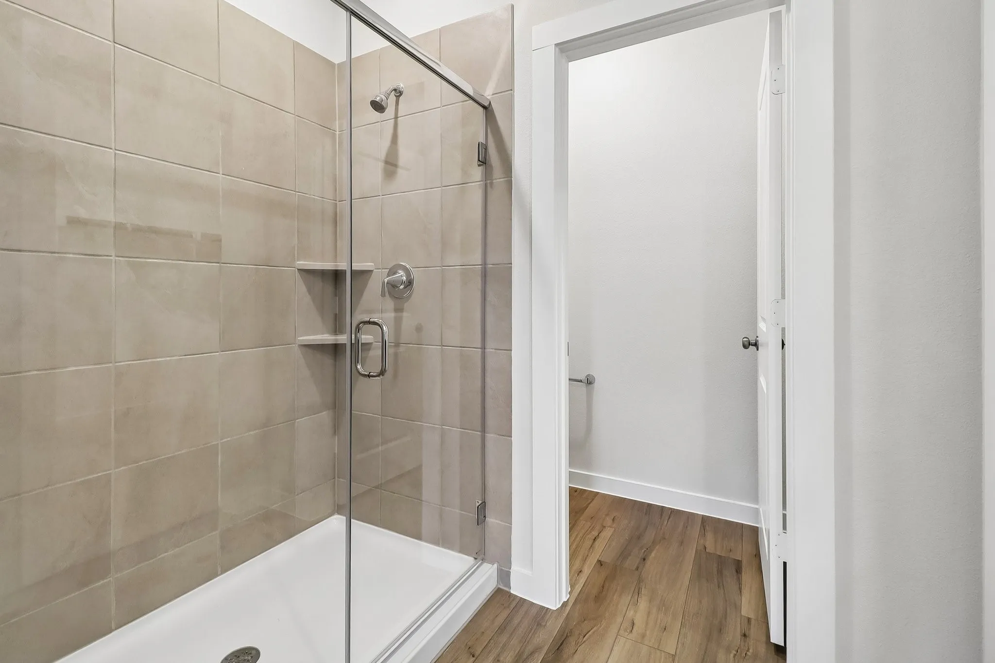 Single Family Residence For Sale in Kaufman County , 721 Vineyard Way, Forney, Texas 75126, 5 Bedroom, 4 Bathroom, 3 Garage spaces, 3,036 Sqft, built in 2026, New Construction - Incomplete, mls#21253665, Real Estate Agent in Forney, Homes For Sale in Kaufman county, Homes For Sale in Forney, Realtor in Forney Texas, Real Estate Brokerage Independent Realty Texas, Luminita Cordes Realtor