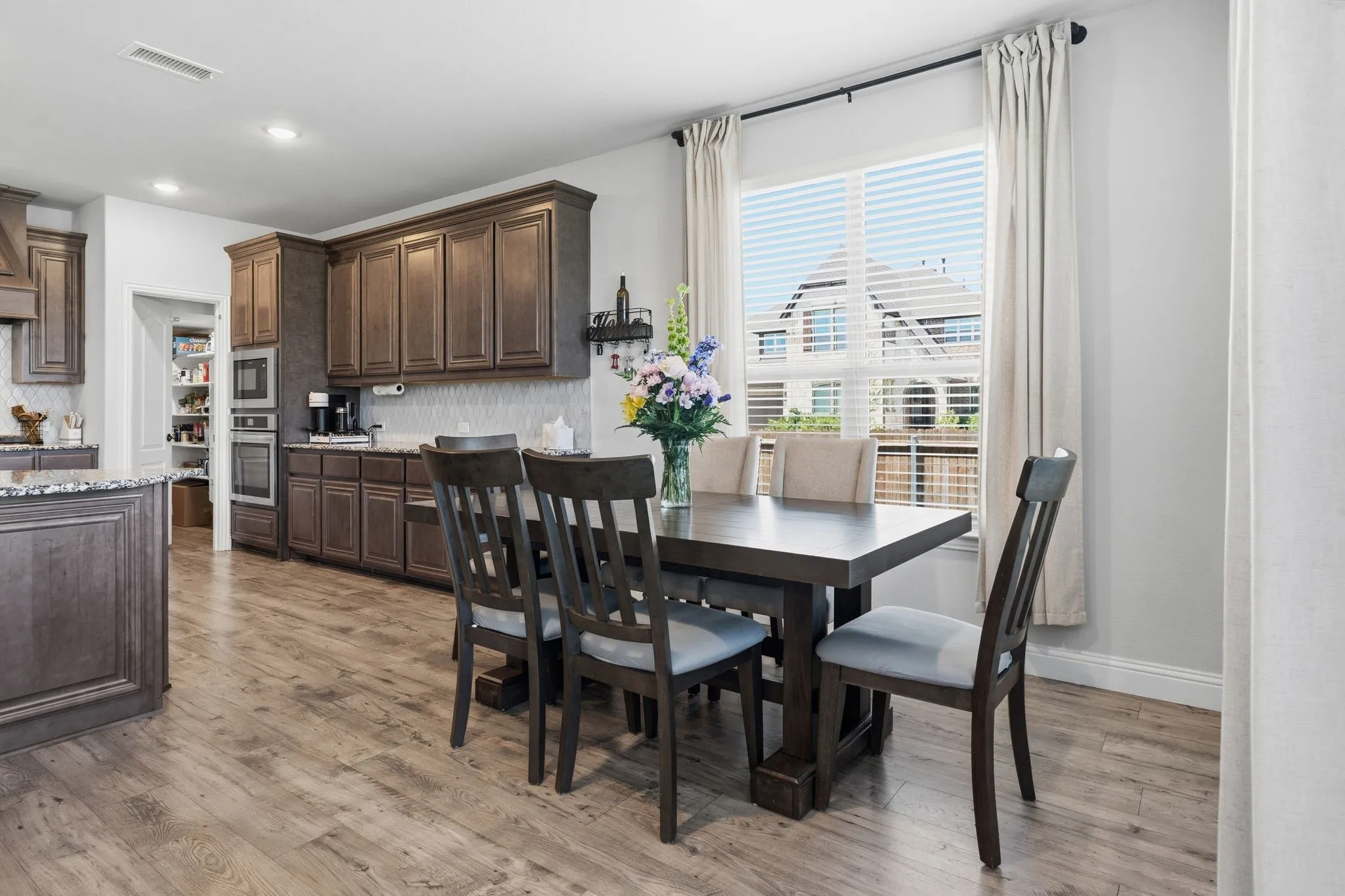 Single Family Residence For Sale in Collin County , 1316 Tree Shadow Lane, Anna, Texas 75409, 4 Bedroom, 3 Bathroom, 2 Garage spaces, 3,014 Sqft, built in 2022, mls#21253542, Real Estate Agent in Anna, Homes For Sale in Collin county, Homes For Sale in Anna, Realtor in Anna Texas, Real Estate Brokerage Independent Realty Texas, Luminita Cordes Realtor