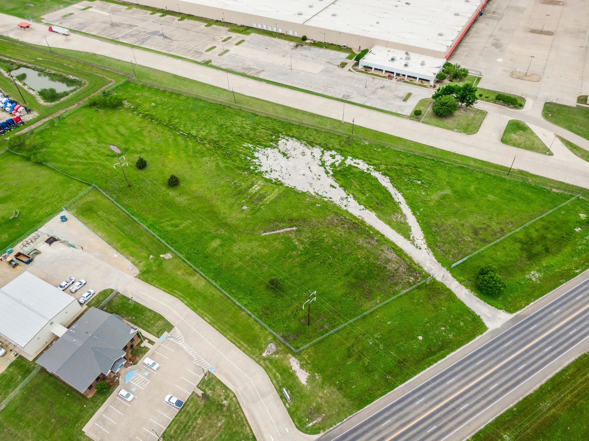 Unimproved Land For Sale in Navarro County , 2300 S Business Hwy 45, Corsicana, Texas 75110, 0, 0, Garage spaces, 0 Sqft, built in 0, Price $680,000, mls#21253669, Real Estate Agent in Corsicana, Homes For Sale in Navarro county, Homes For Sale in Corsicana, Realtor in Corsicana Texas, Real Estate Brokerage Independent Realty Texas, Luminita Cordes Realtor