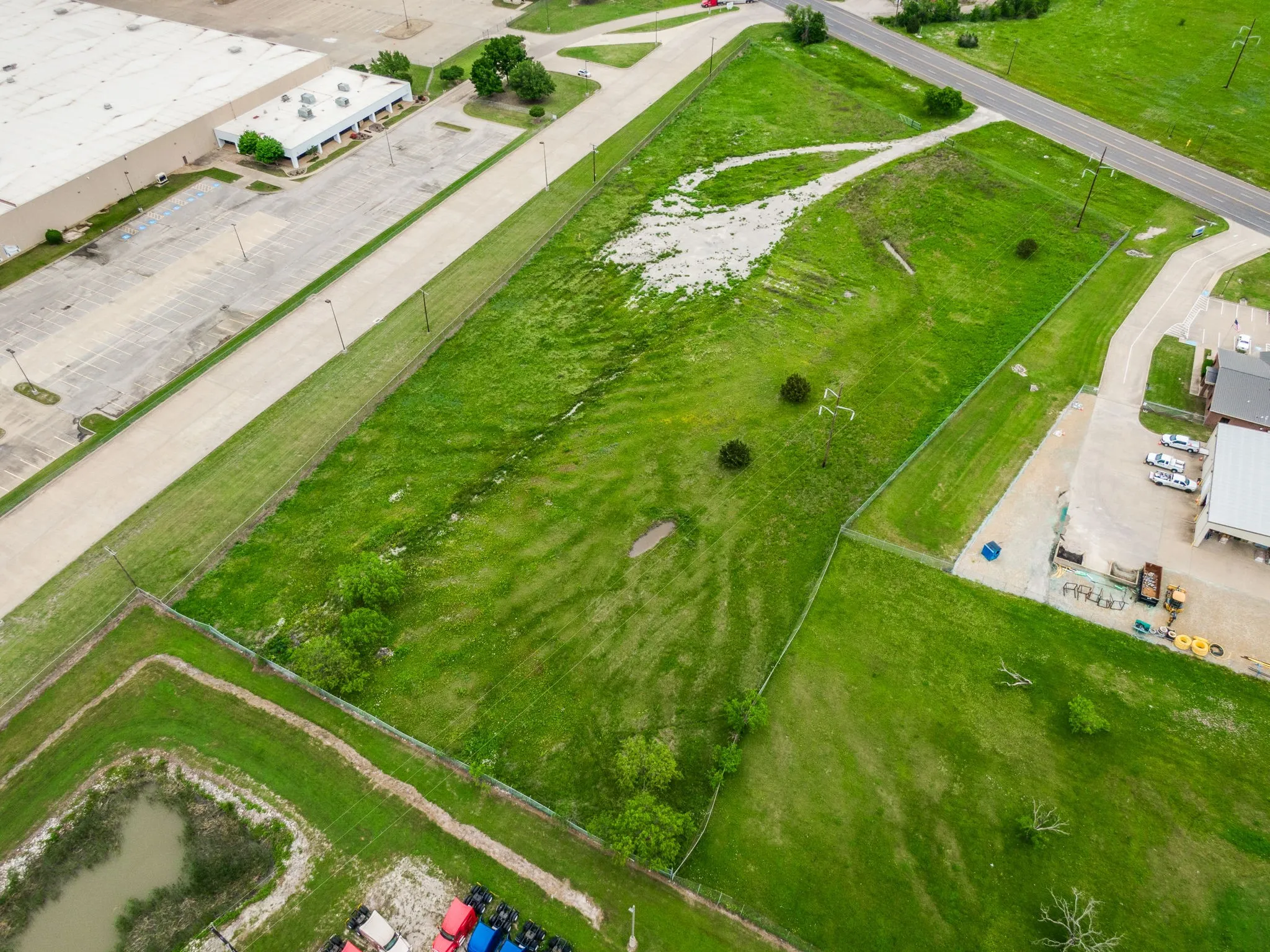 Unimproved Land For Sale in Navarro County , 2300 S Business Hwy 45, Corsicana, Texas 75110, 0, 0, Garage spaces, 0 Sqft, built in 0, Price $680,000, mls#21253669, Real Estate Agent in Corsicana, Homes For Sale in Navarro county, Homes For Sale in Corsicana, Realtor in Corsicana Texas, Real Estate Brokerage Independent Realty Texas, Luminita Cordes Realtor
