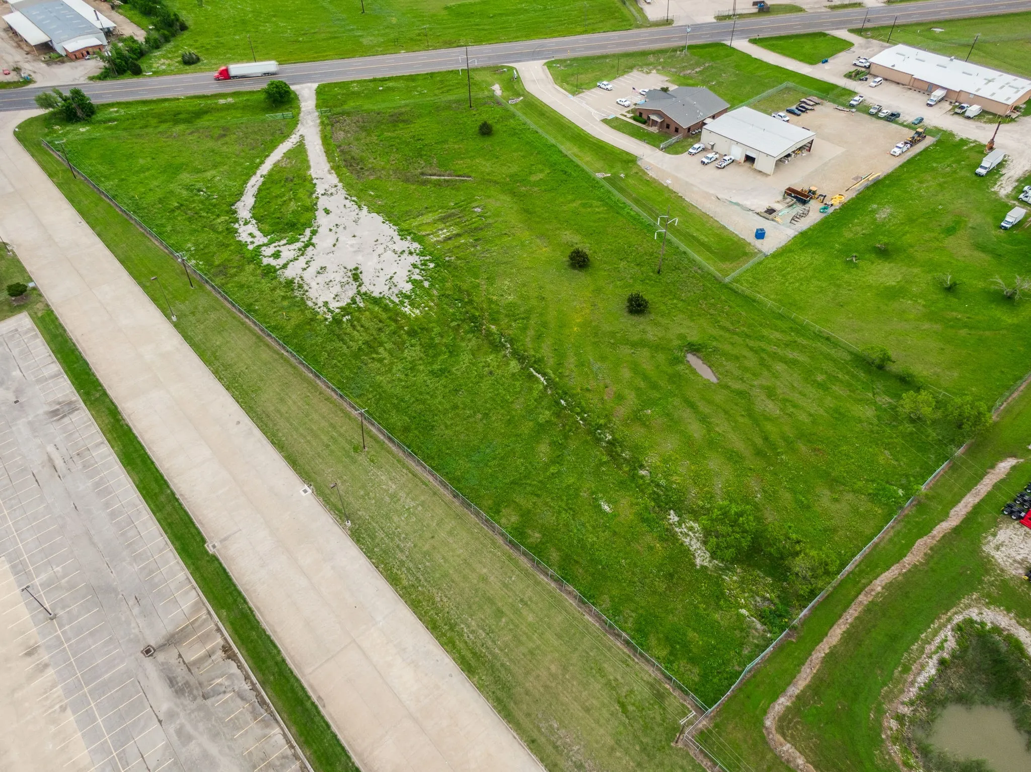 Unimproved Land For Sale in Navarro County , 2300 S Business Hwy 45, Corsicana, Texas 75110, 0, 0, Garage spaces, 0 Sqft, built in 0, Price $680,000, mls#21253669, Real Estate Agent in Corsicana, Homes For Sale in Navarro county, Homes For Sale in Corsicana, Realtor in Corsicana Texas, Real Estate Brokerage Independent Realty Texas, Luminita Cordes Realtor