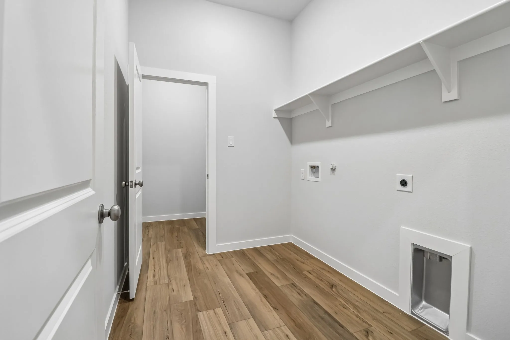 Single Family Residence For Sale in Kaufman County , 614 Landry Lane, Forney, Texas 75126, 4 Bedroom, 3 Bathroom, 3 Garage spaces, 2,725 Sqft, built in 2026, New Construction - Incomplete, mls#21253680, Real Estate Agent in Forney, Homes For Sale in Kaufman county, Homes For Sale in Forney, Realtor in Forney Texas, Real Estate Brokerage Independent Realty Texas, Luminita Cordes Realtor