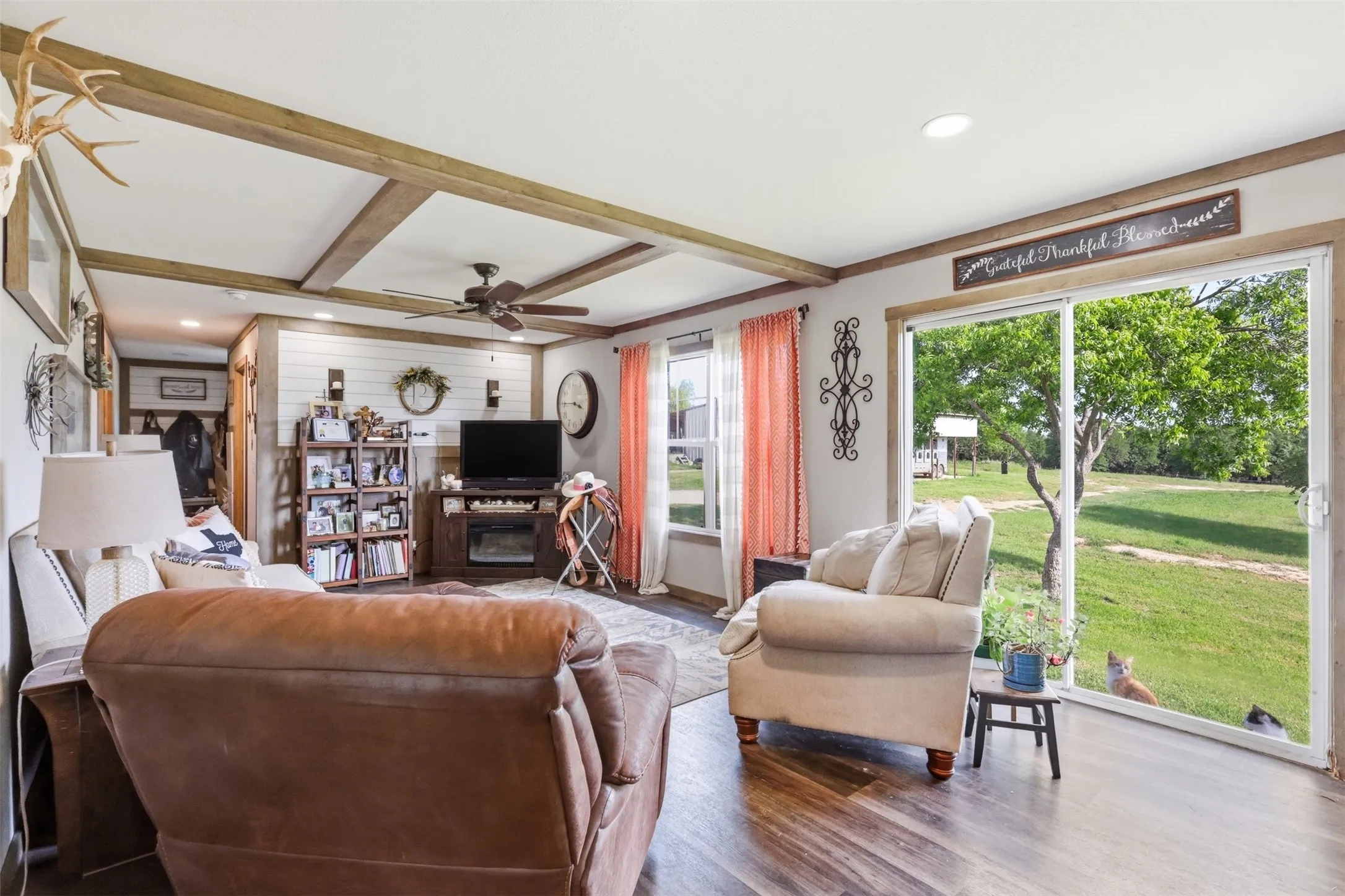 Farm For Sale in Wise County , 3166 Fm 2048, Boyd, Texas 76023, 4 Bedrooms, 2 Bathrooms, Garage spaces, 1,798 Sqft, built in 2018, Price $1,650,000, mls#21253683, Real Estate Agent in Boyd, Homes For Sale in Wise county, Homes For Sale in Boyd, Realtor in Boyd Texas, Real Estate Brokerage Independent Realty Texas, Luminita Cordes Realtor
