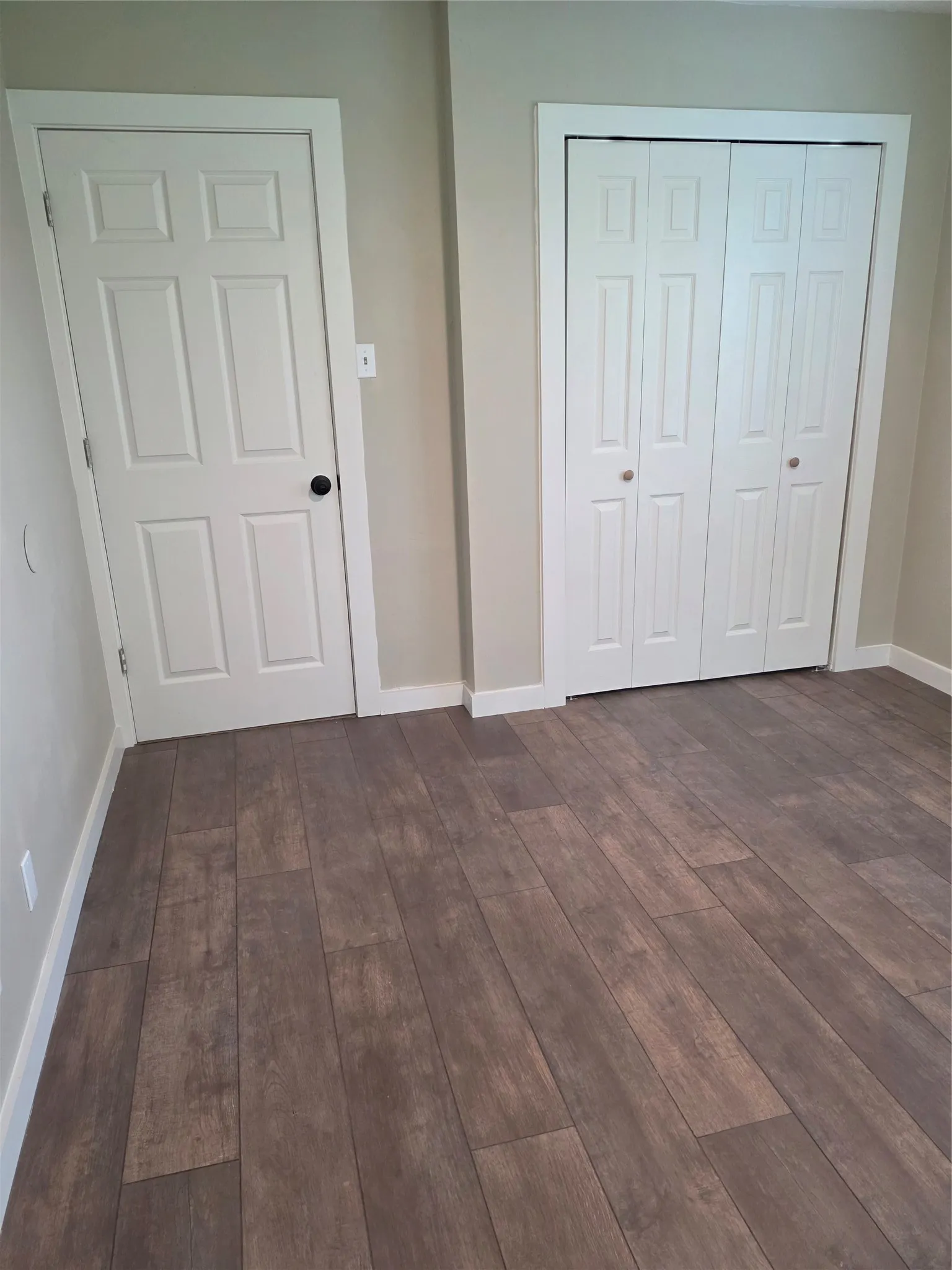 Single Family Residence For Sale in Dallas County , 6227 Bowling Brook Drive, Dallas, Texas 75241, 3 Bedroom, 2 Bathroom, 1 Garage spaces, 1,008 Sqft, built in 1970, mls#21233401, Real Estate Agent in Dallas, Homes For Sale in Dallas county, Homes For Sale in Dallas, Realtor in Dallas Texas, Real Estate Brokerage Independent Realty Texas, Luminita Cordes Realtor