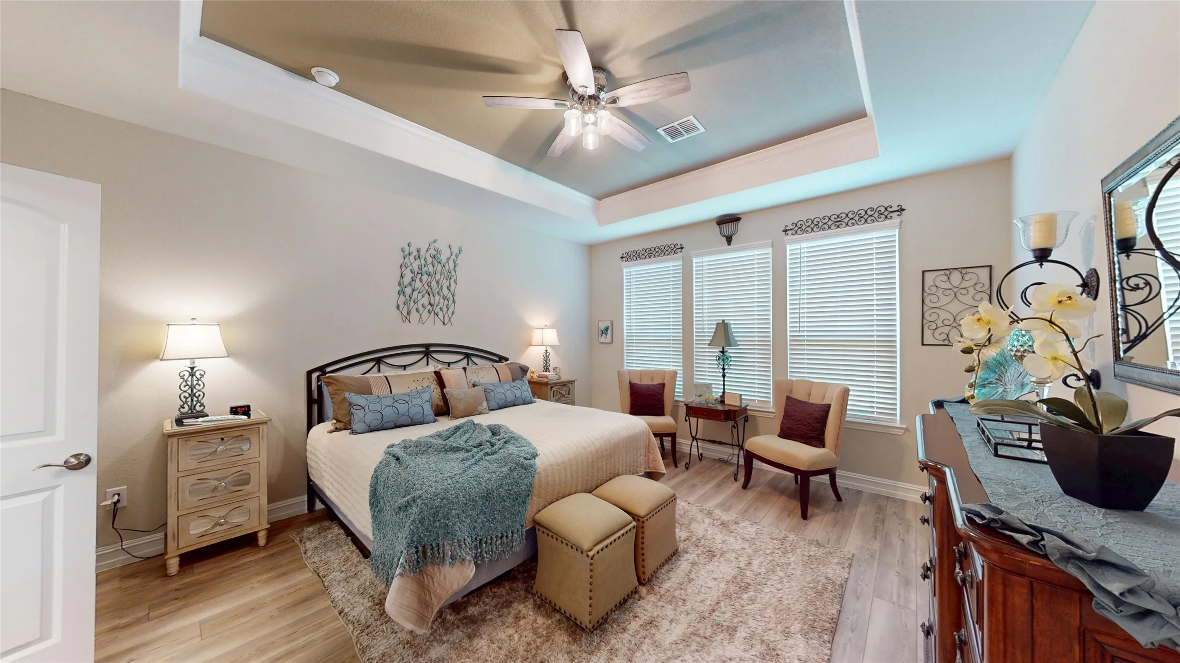 Single Family Residence For Sale in Collin County , 421 Habitat Trail, Mc Kinney, Texas 75071, 3 Bedrooms, 2 Bathrooms, 2 Garage spaces, 2,270 Sqft, built in 2023, Preowned, Price $549,000, mls#21253654, Real Estate Agent in Mc Kinney, Homes For Sale in Collin county, Homes For Sale in Mc Kinney, Realtor in Mc Kinney Texas, Real Estate Brokerage Independent Realty Texas, Luminita Cordes Realtor