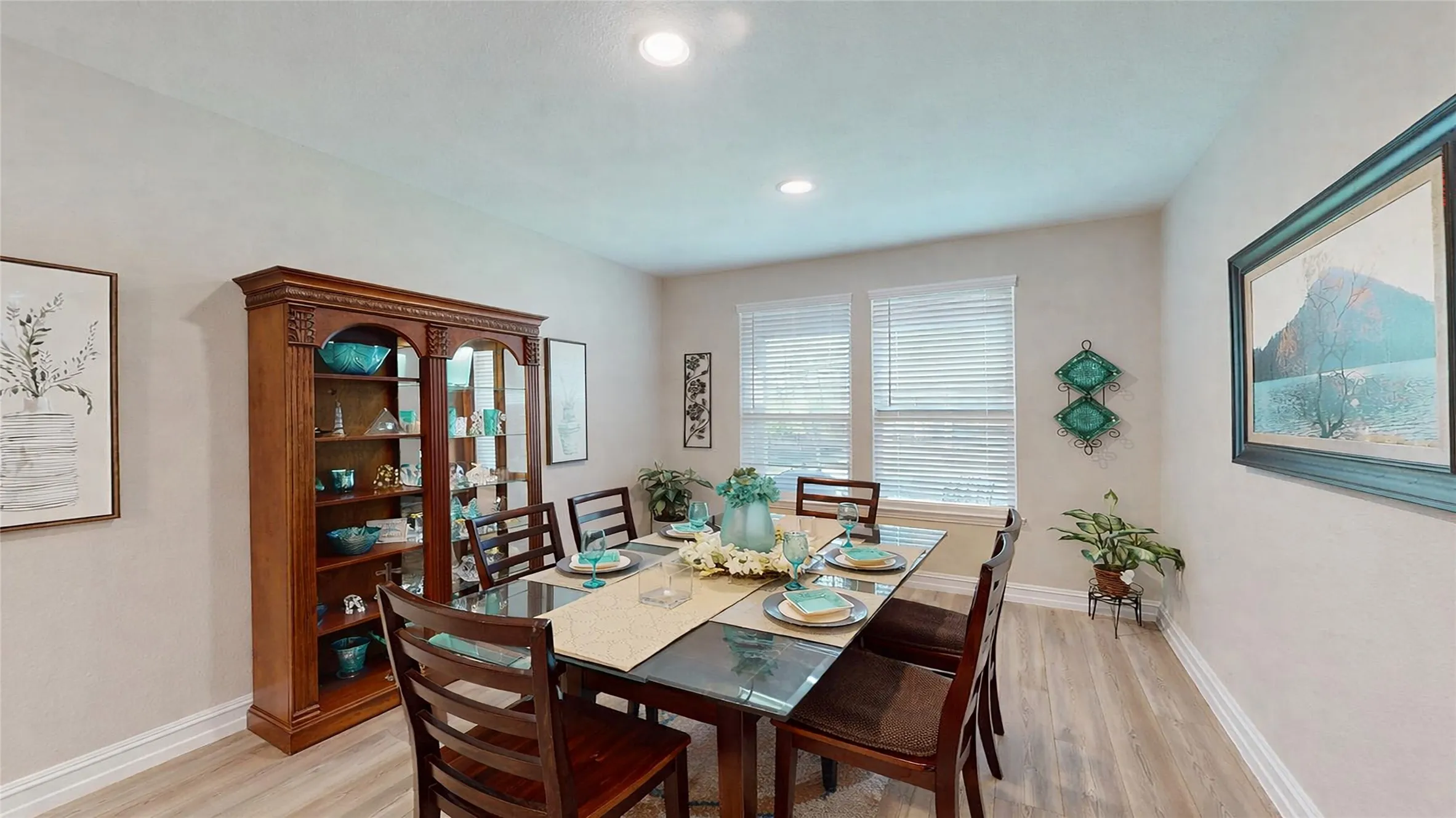 Single Family Residence For Sale in Collin County , 421 Habitat Trail, Mc Kinney, Texas 75071, 3 Bedrooms, 2 Bathrooms, 2 Garage spaces, 2,270 Sqft, built in 2023, Preowned, Price $549,000, mls#21253654, Real Estate Agent in Mc Kinney, Homes For Sale in Collin county, Homes For Sale in Mc Kinney, Realtor in Mc Kinney Texas, Real Estate Brokerage Independent Realty Texas, Luminita Cordes Realtor