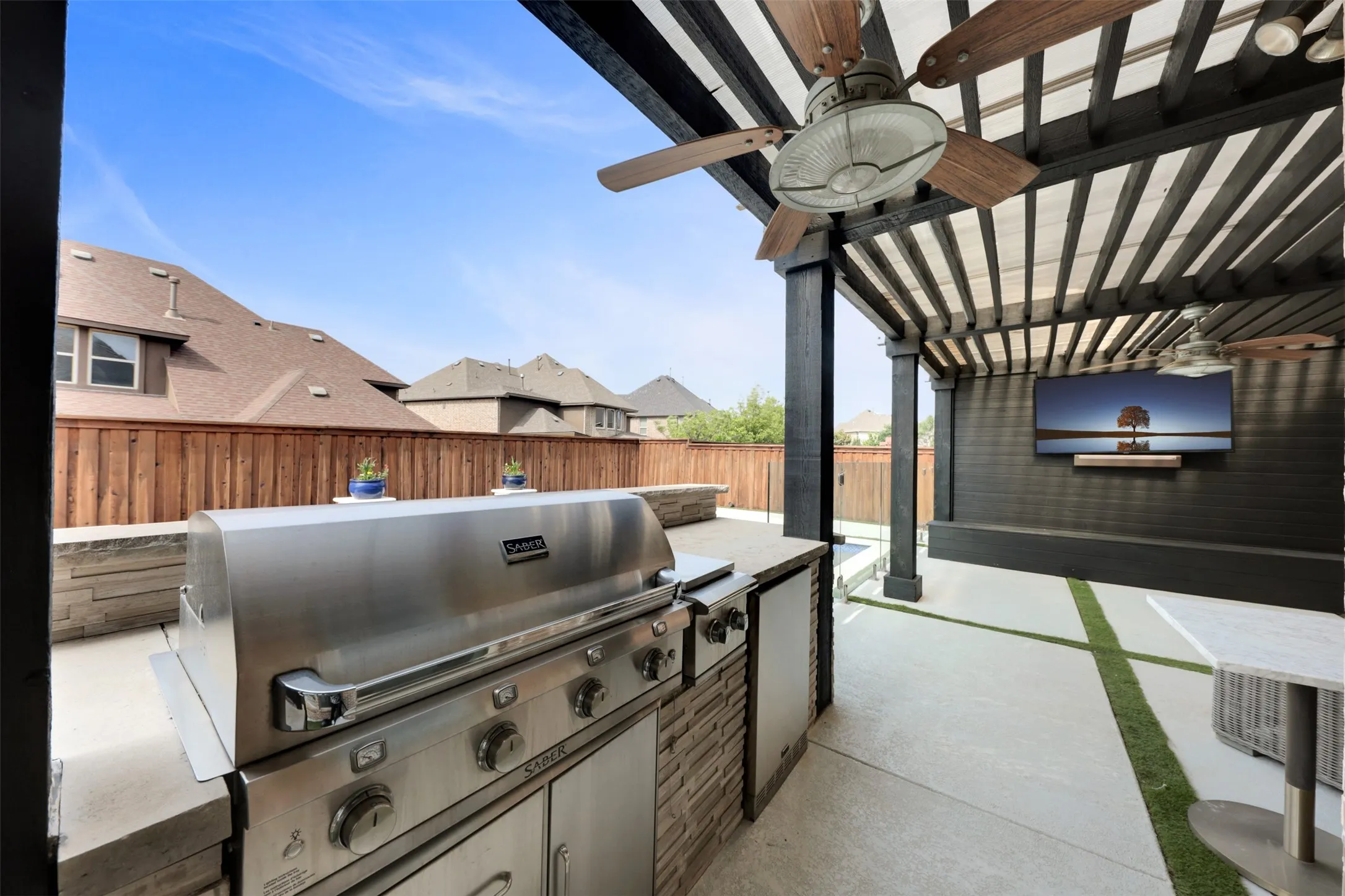 Single Family Residence For Sale in Denton County , 2117 Hidalgo Lane, Frisco, Texas 75034, 5 Bedroom, 4 Bathroom, 2 Garage spaces, 4,917 Sqft, built in 2016, mls#21253694, Real Estate Agent in Frisco, Homes For Sale in Denton county, Homes For Sale in Frisco, Realtor in Frisco Texas, Real Estate Brokerage Independent Realty Texas, Luminita Cordes Realtor