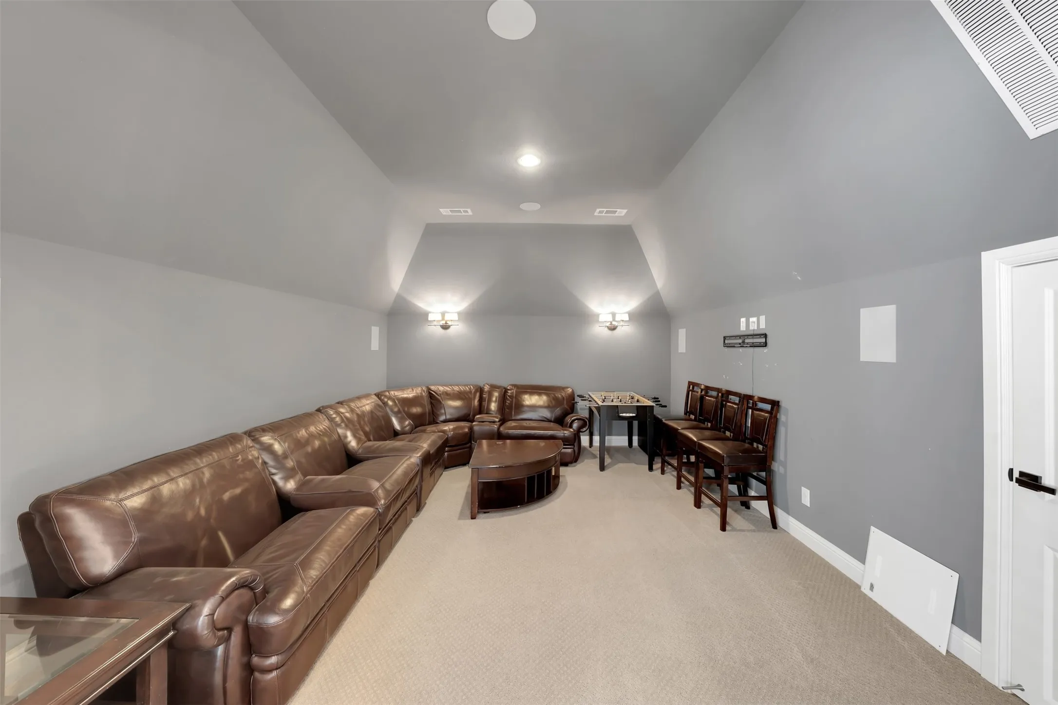 Single Family Residence For Sale in Denton County , 2117 Hidalgo Lane, Frisco, Texas 75034, 5 Bedroom, 4 Bathroom, 2 Garage spaces, 4,917 Sqft, built in 2016, mls#21253694, Real Estate Agent in Frisco, Homes For Sale in Denton county, Homes For Sale in Frisco, Realtor in Frisco Texas, Real Estate Brokerage Independent Realty Texas, Luminita Cordes Realtor
