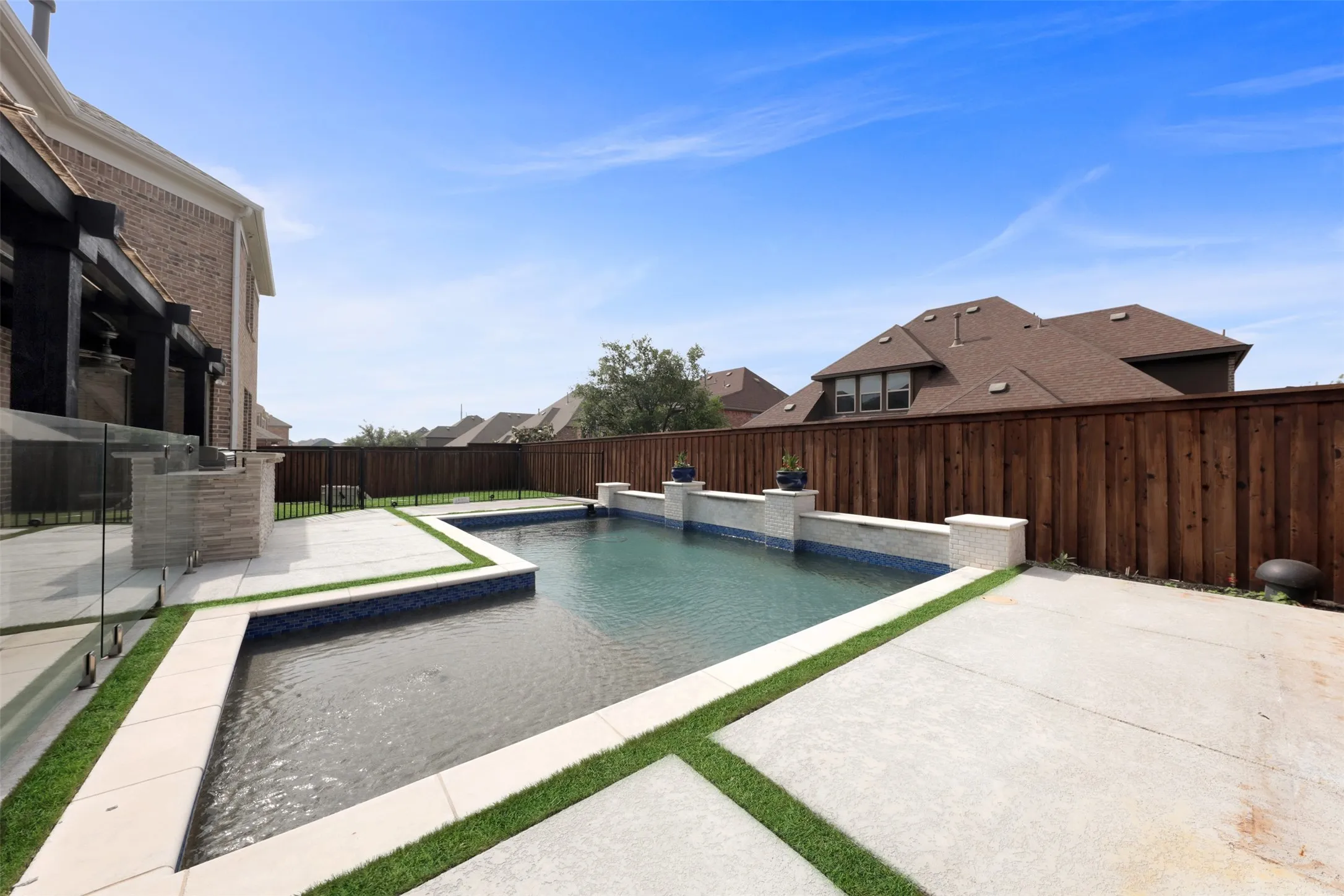 Single Family Residence For Sale in Denton County , 2117 Hidalgo Lane, Frisco, Texas 75034, 5 Bedroom, 4 Bathroom, 2 Garage spaces, 4,917 Sqft, built in 2016, mls#21253694, Real Estate Agent in Frisco, Homes For Sale in Denton county, Homes For Sale in Frisco, Realtor in Frisco Texas, Real Estate Brokerage Independent Realty Texas, Luminita Cordes Realtor