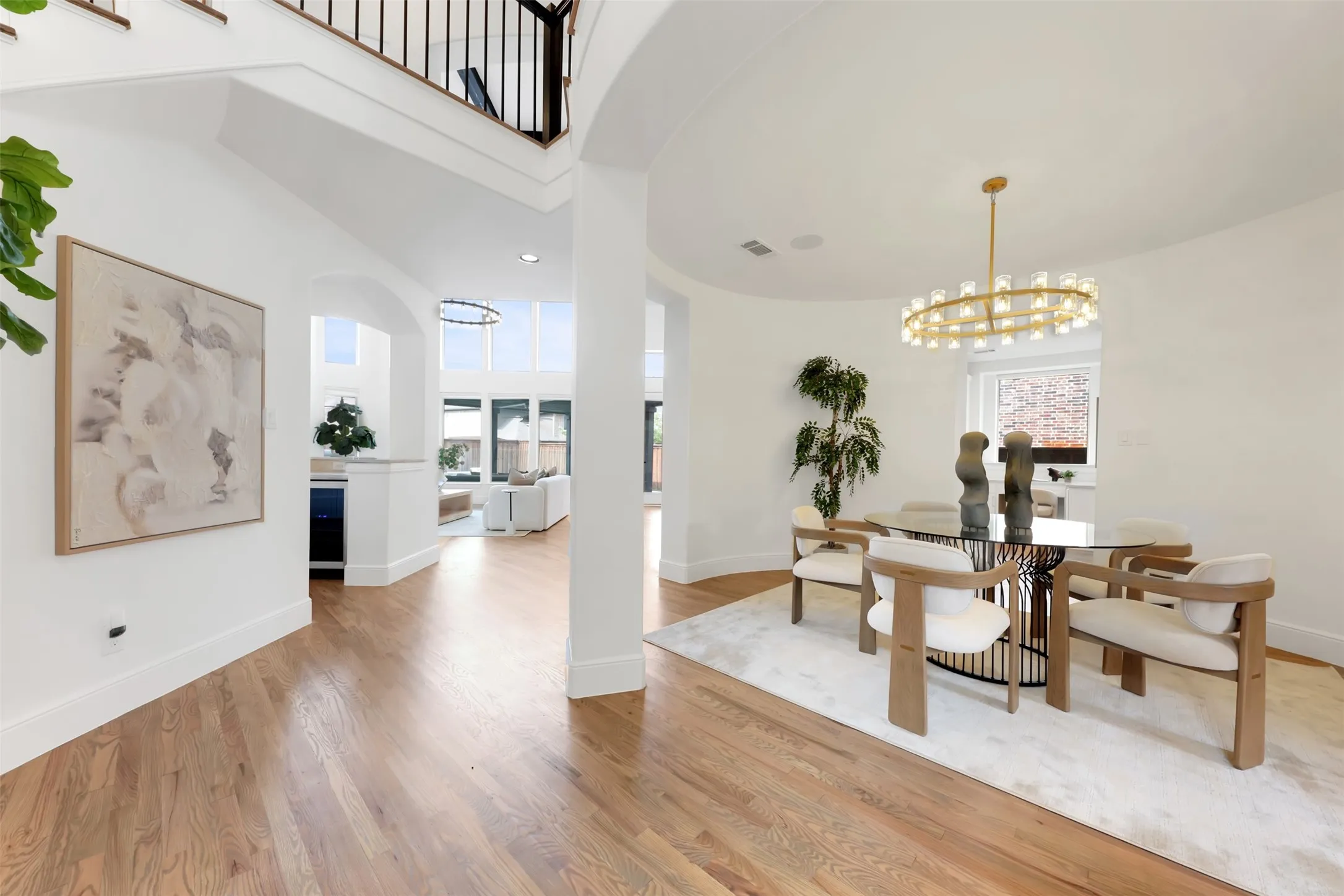 Single Family Residence For Sale in Denton County , 2117 Hidalgo Lane, Frisco, Texas 75034, 5 Bedroom, 4 Bathroom, 2 Garage spaces, 4,917 Sqft, built in 2016, mls#21253694, Real Estate Agent in Frisco, Homes For Sale in Denton county, Homes For Sale in Frisco, Realtor in Frisco Texas, Real Estate Brokerage Independent Realty Texas, Luminita Cordes Realtor