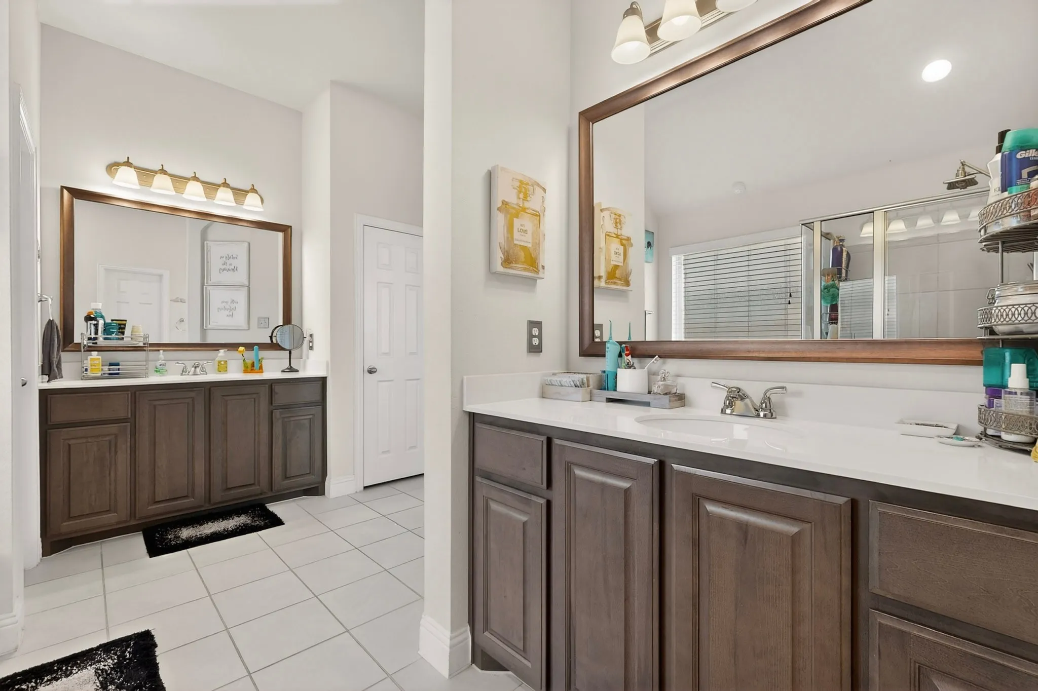 Single Family Residence For Sale in Johnson County , 1522 Grassy Meadows Drive, Burleson, Texas 76058, 3 Bedroom, 2 Bathroom, 2 Garage spaces, 2,347 Sqft, built in 2018, mls#21252445, Real Estate Agent in Burleson, Homes For Sale in Johnson county, Homes For Sale in Burleson, Realtor in Burleson Texas, Real Estate Brokerage Independent Realty Texas, Luminita Cordes Realtor