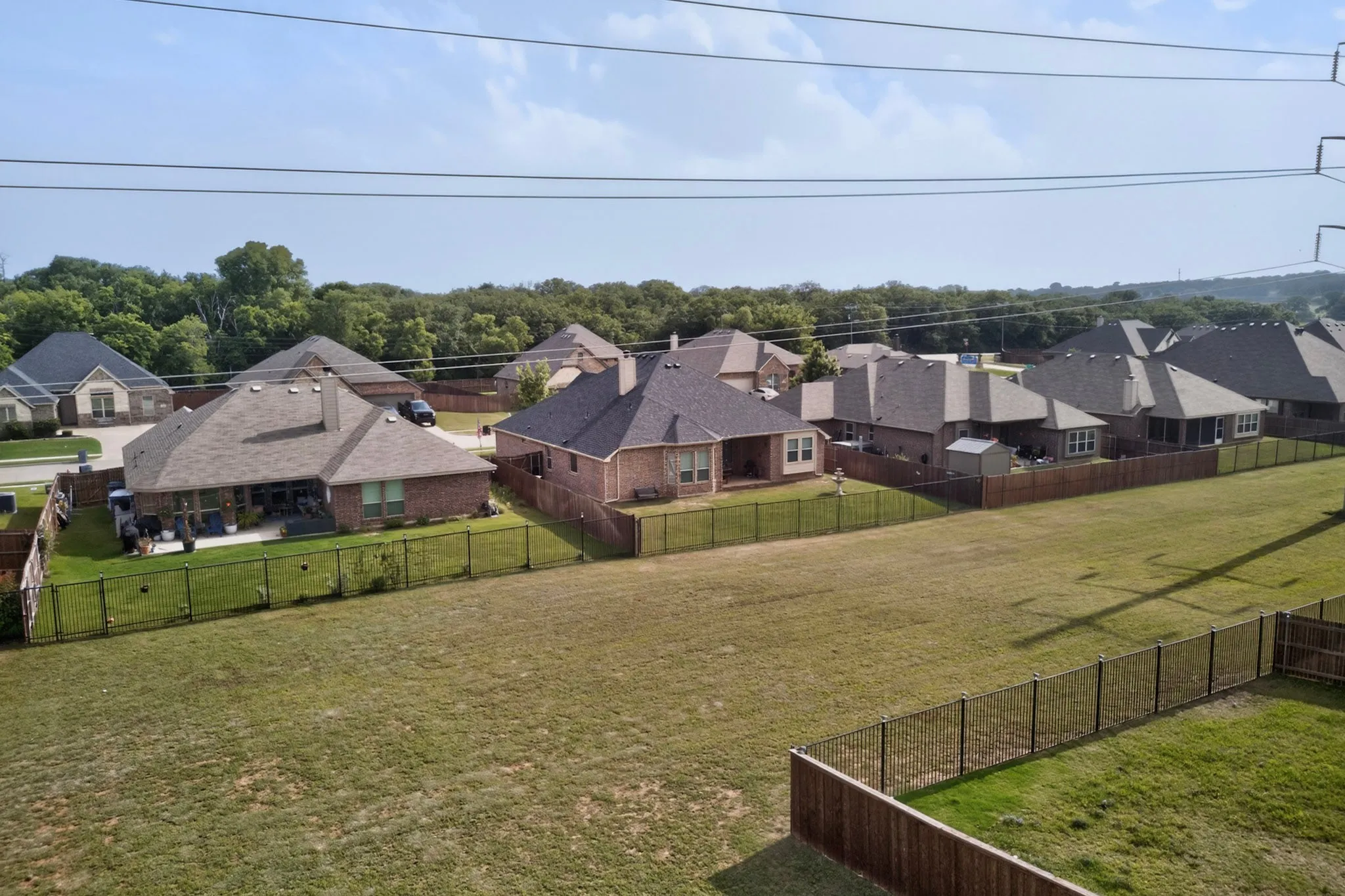 Single Family Residence For Sale in Johnson County , 1522 Grassy Meadows Drive, Burleson, Texas 76058, 3 Bedroom, 2 Bathroom, 2 Garage spaces, 2,347 Sqft, built in 2018, mls#21252445, Real Estate Agent in Burleson, Homes For Sale in Johnson county, Homes For Sale in Burleson, Realtor in Burleson Texas, Real Estate Brokerage Independent Realty Texas, Luminita Cordes Realtor
